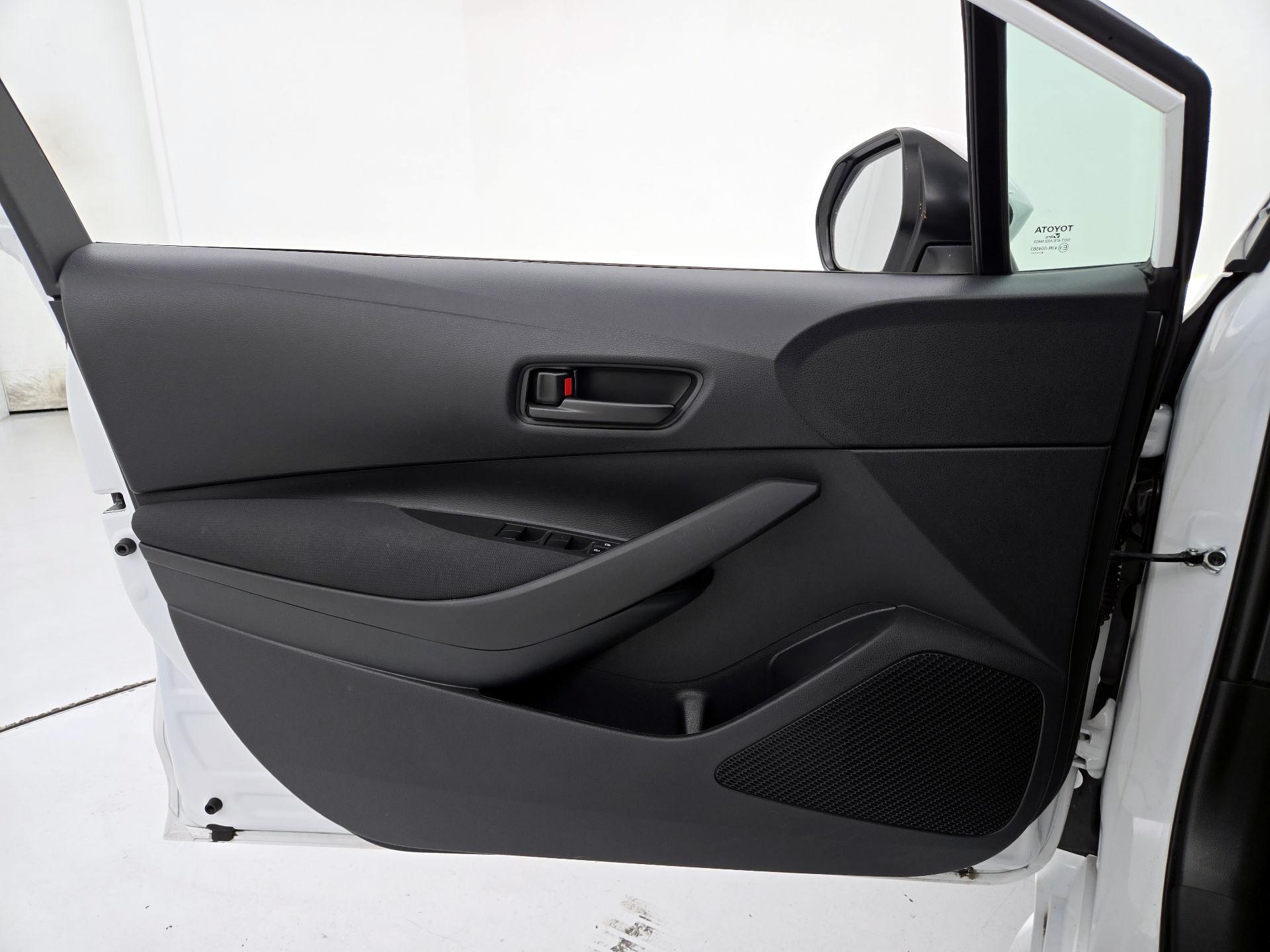 Thumbnail: 2024 Toyota Corolla - 12