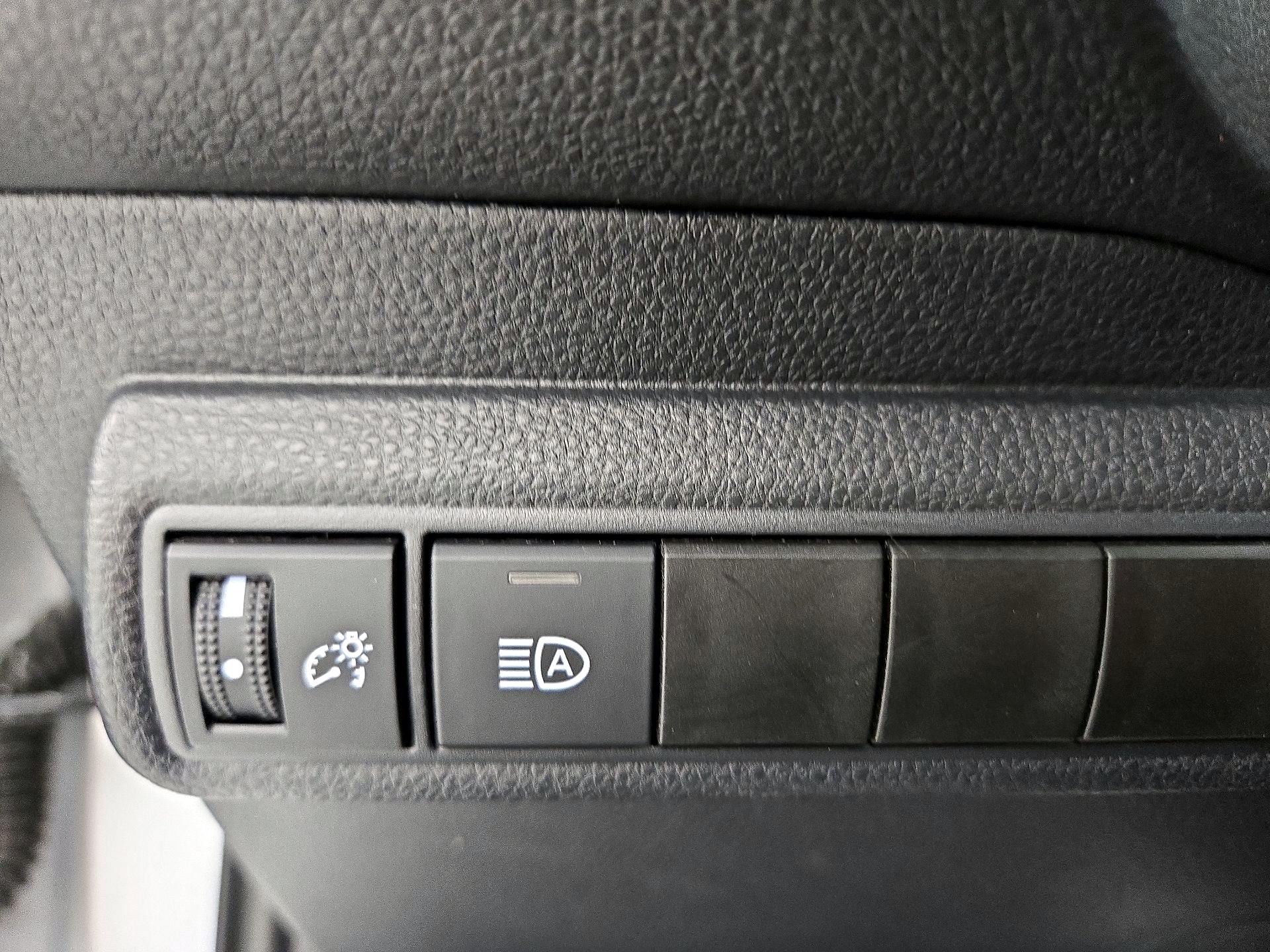 Thumbnail: 2024 Toyota Corolla - 13