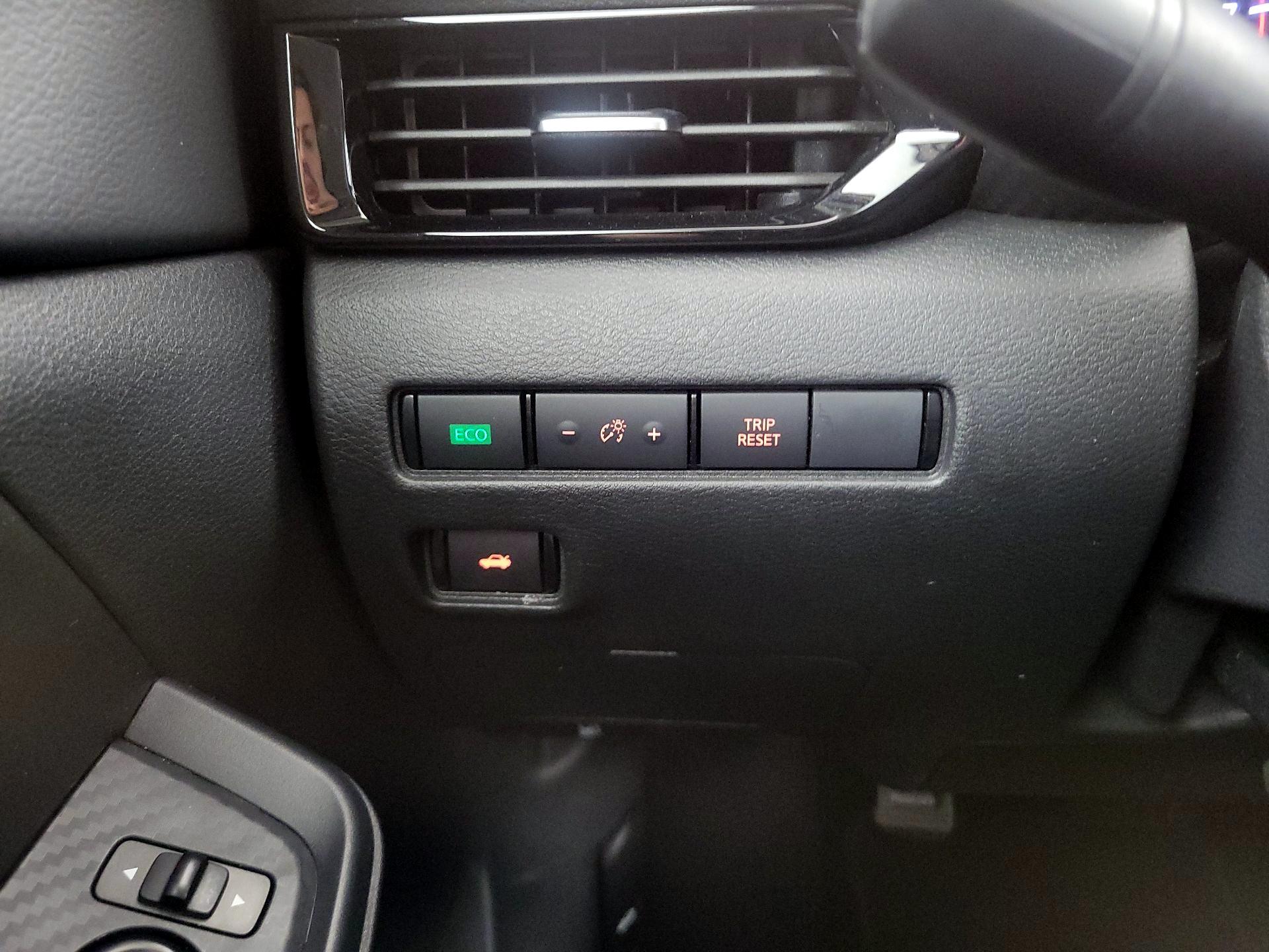 Thumbnail: 2024 Nissan Sentra - 13