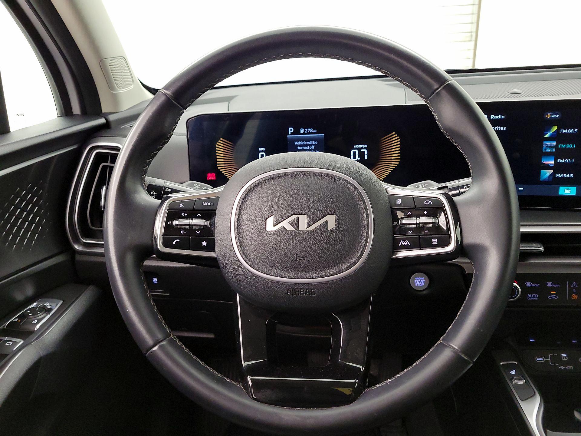 Thumbnail: 2024 Kia Sorento - 10