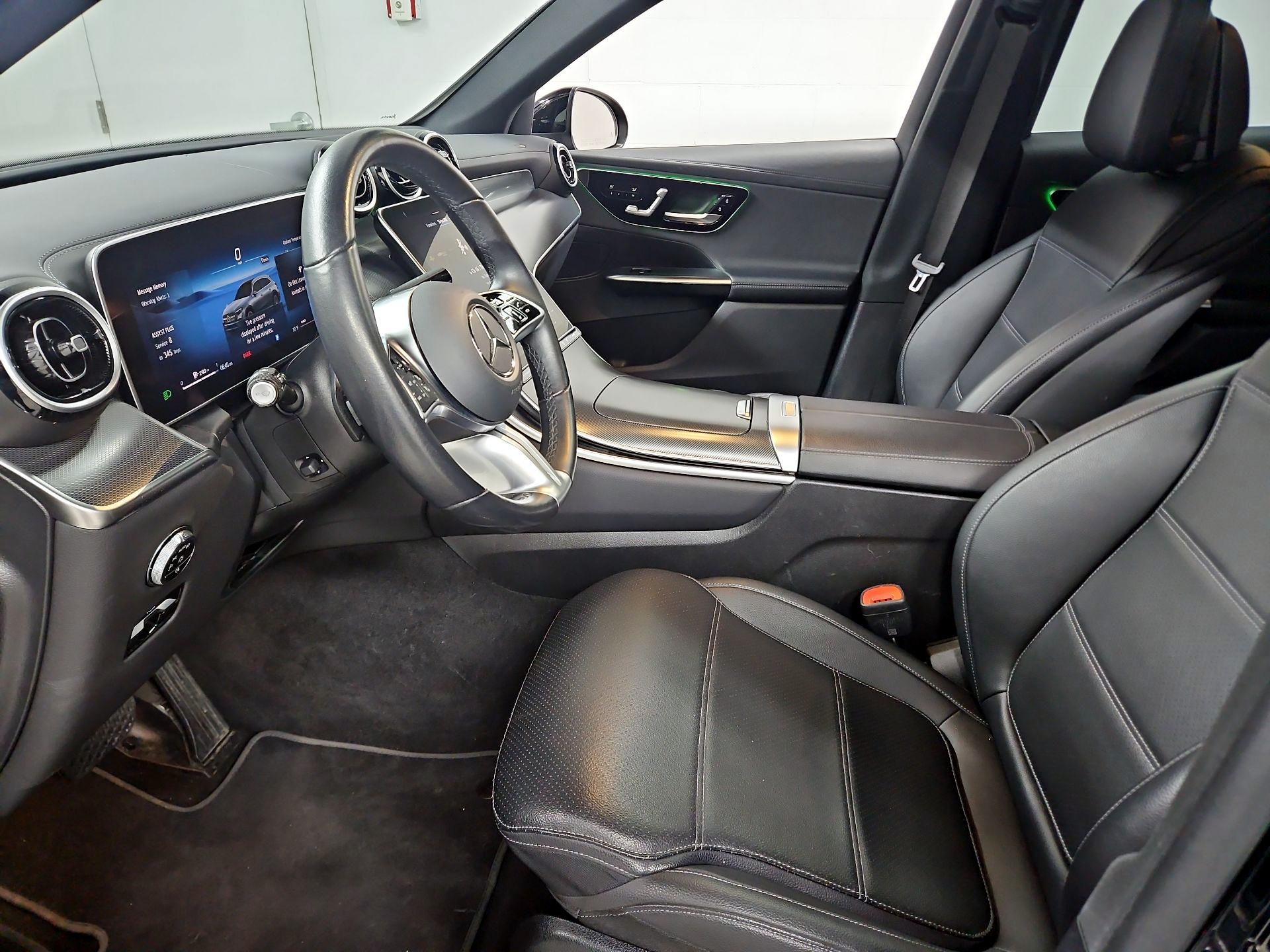 Thumbnail: 2024 Mercedes-Benz GLC - 11