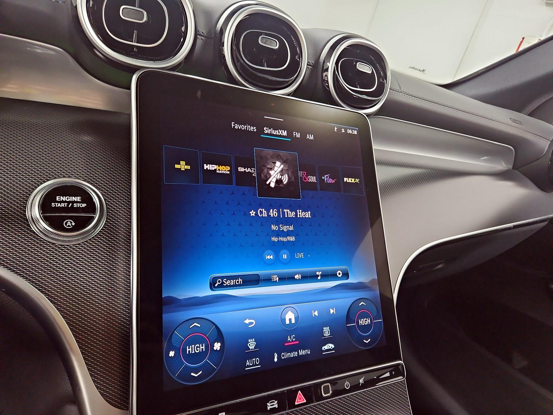 Thumbnail: 2024 Mercedes-Benz GLC - 15