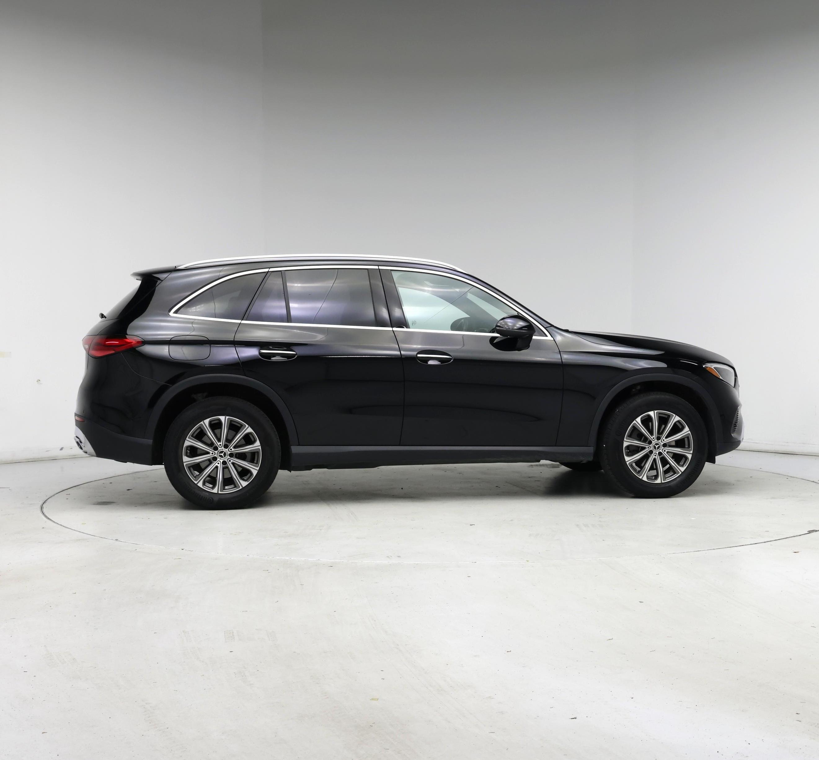 Thumbnail: 2024 Mercedes-Benz GLC - 7