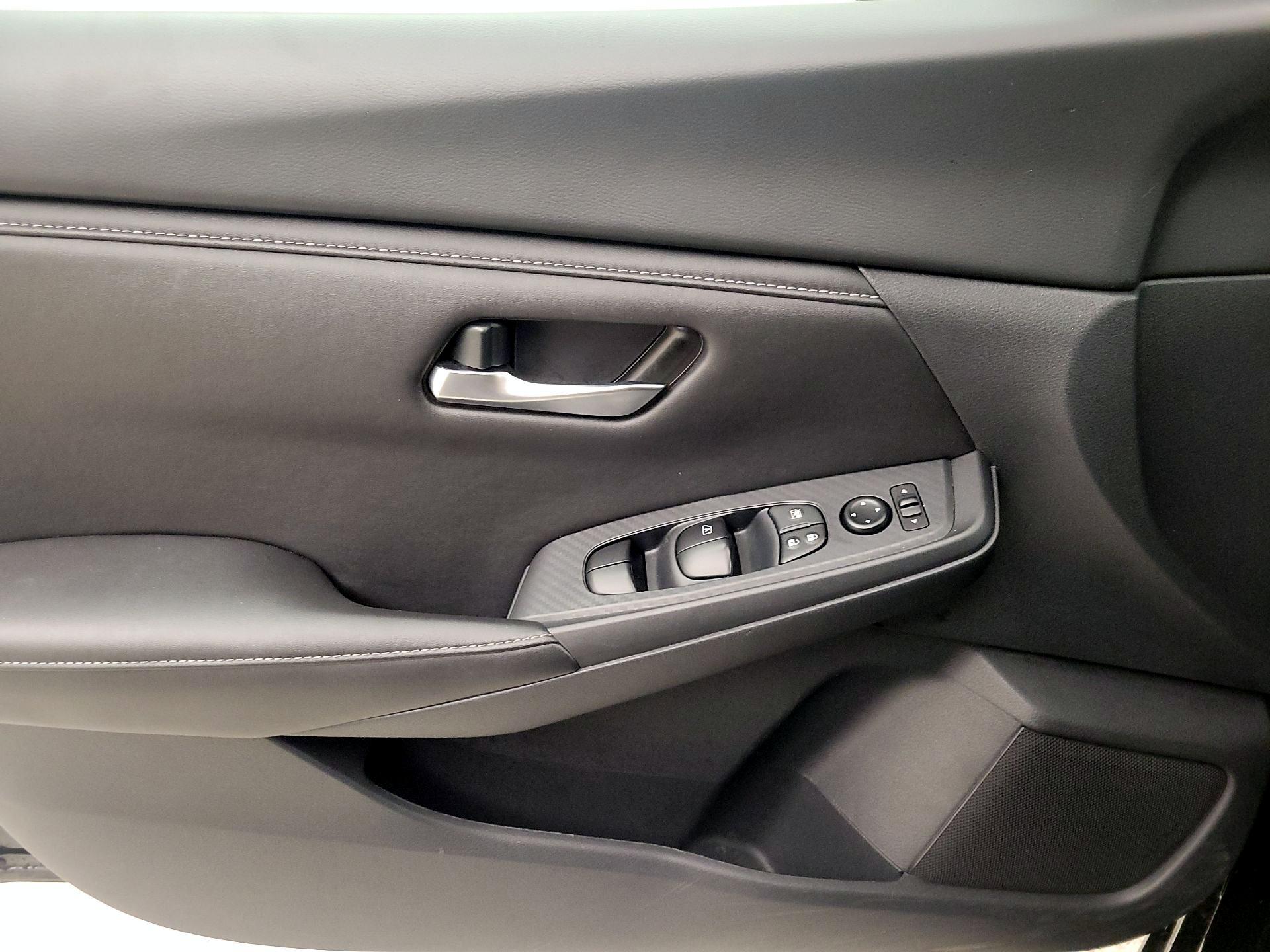 Thumbnail: 2024 Nissan Sentra - 12