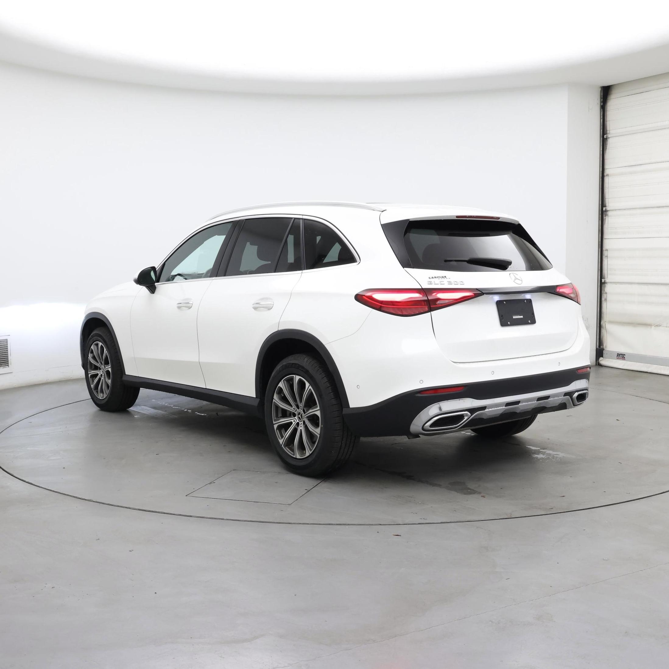 Thumbnail: 2024 Mercedes-Benz GLC - 2