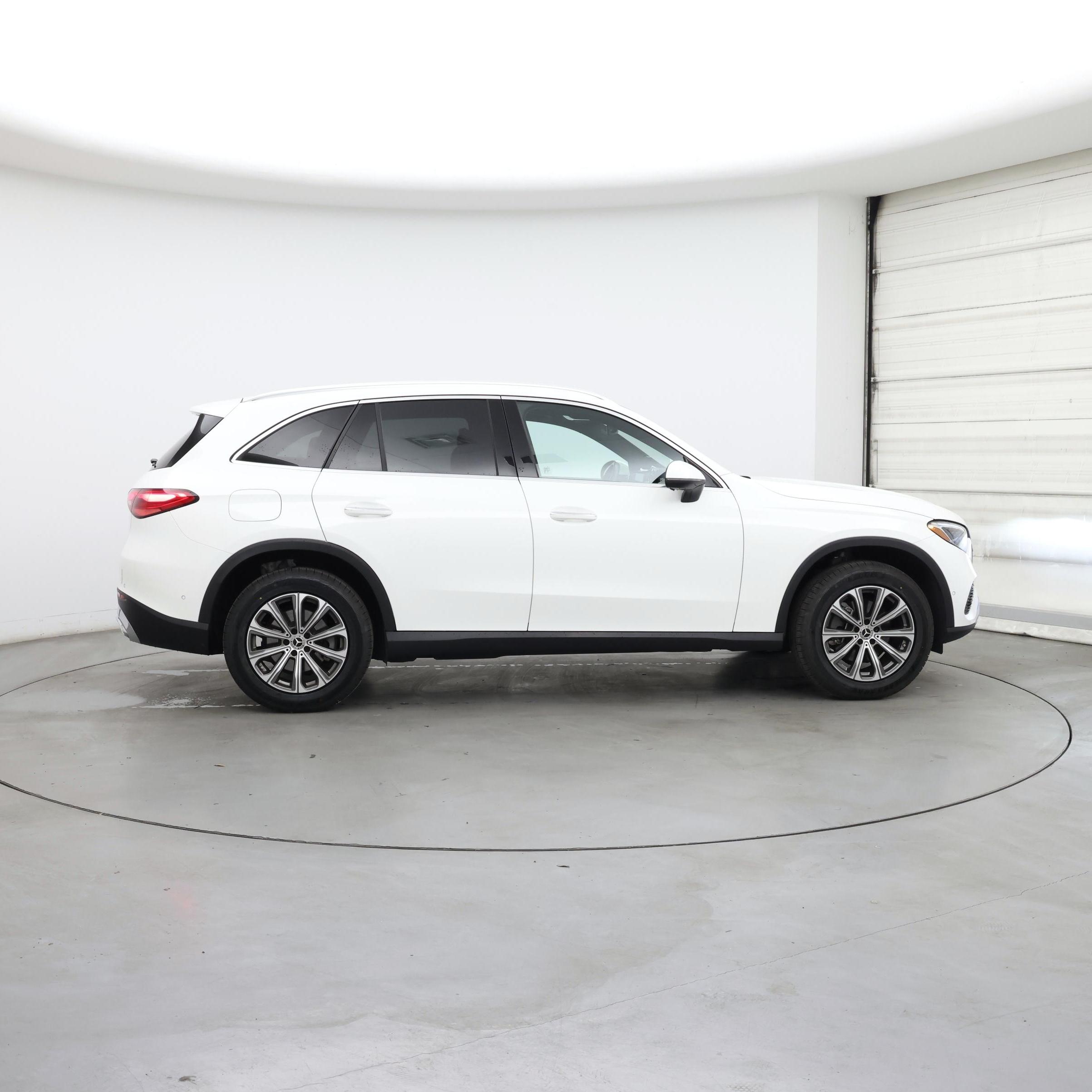 Thumbnail: 2024 Mercedes-Benz GLC - 7