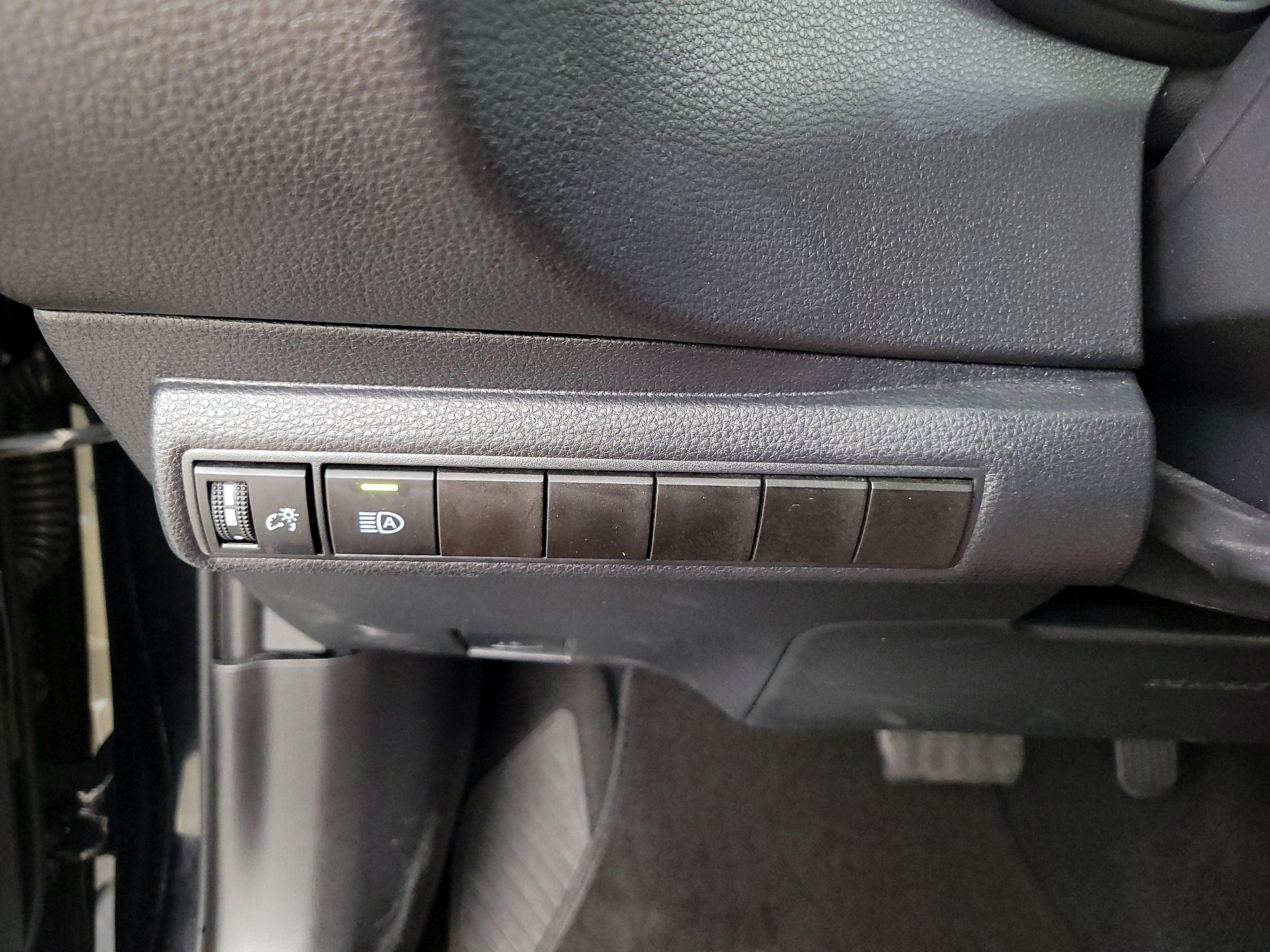 Thumbnail: 2024 Toyota Corolla - 13