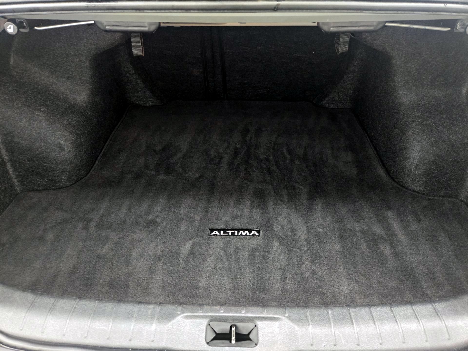 Thumbnail: 2024 Nissan Altima - 20