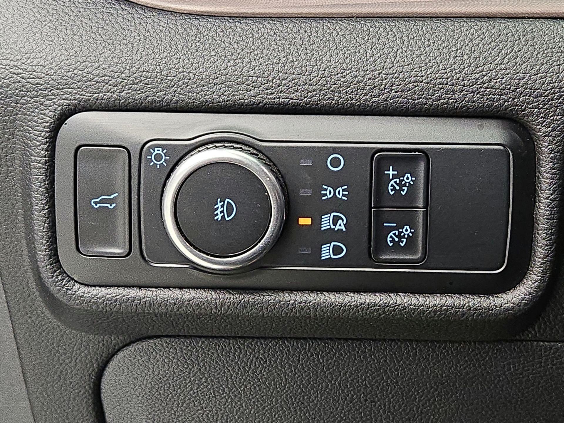 Thumbnail: 2024 Ford Explorer - 13