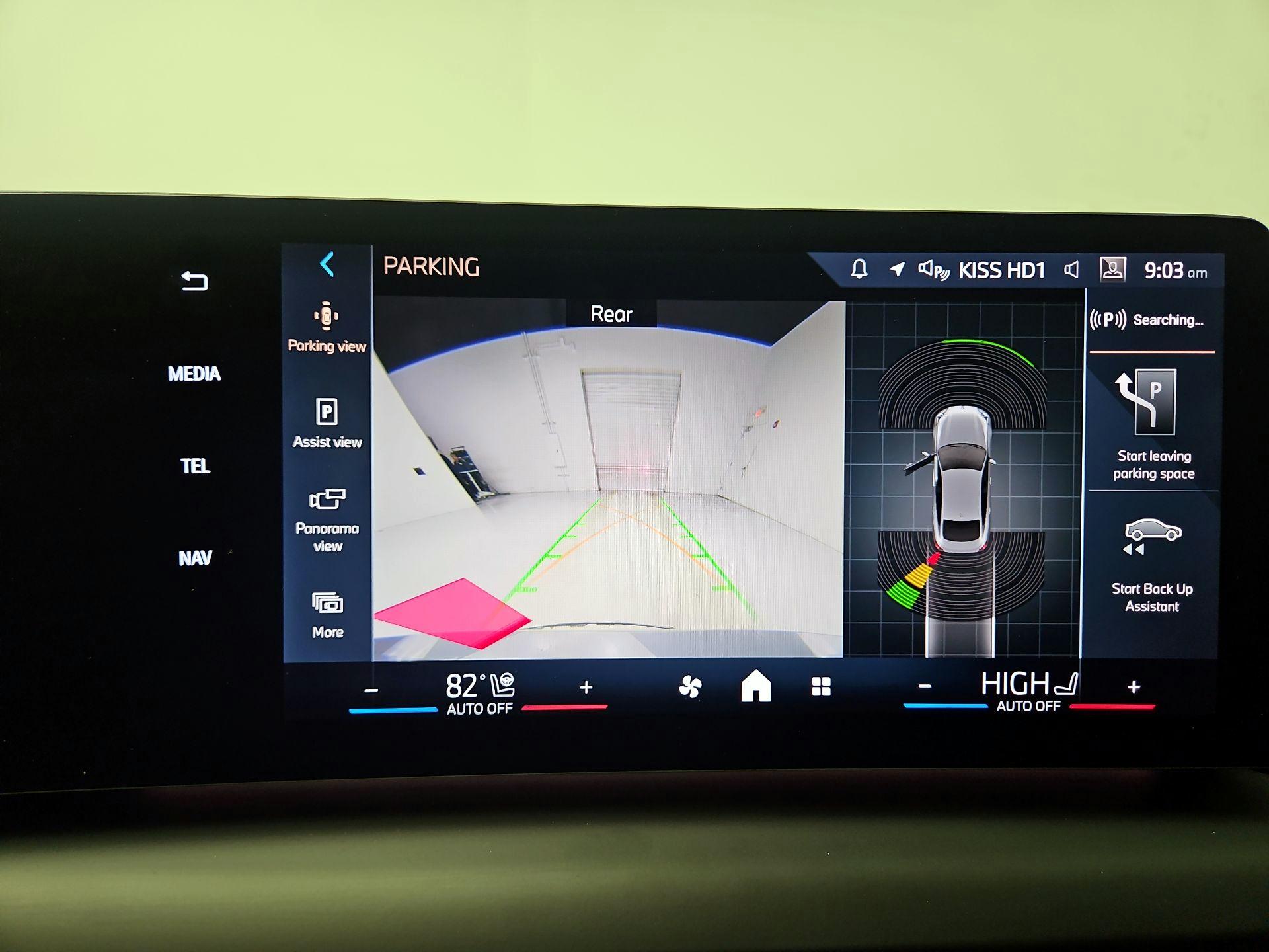 Thumbnail: 2025 BMW 2 Series - 13