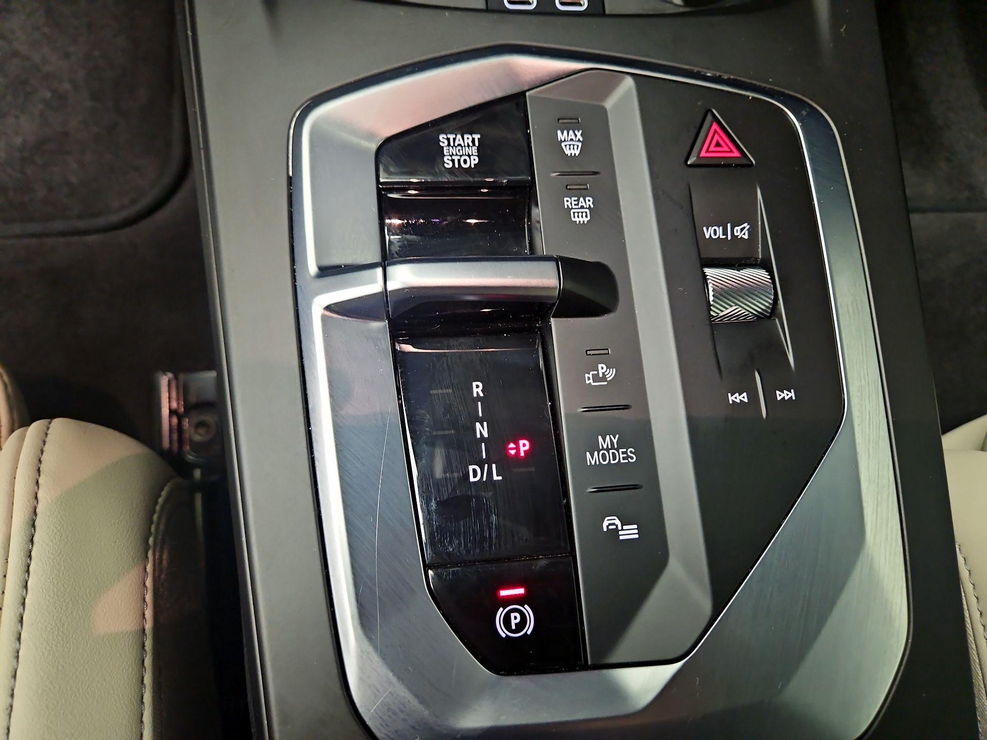 Thumbnail: 2025 BMW 2 Series - 16