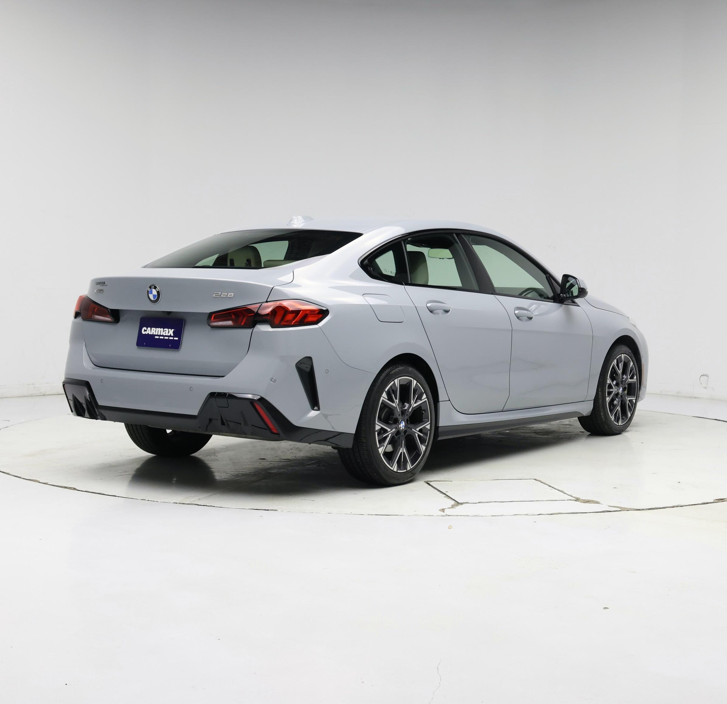 Thumbnail: 2025 BMW 2 Series - 8