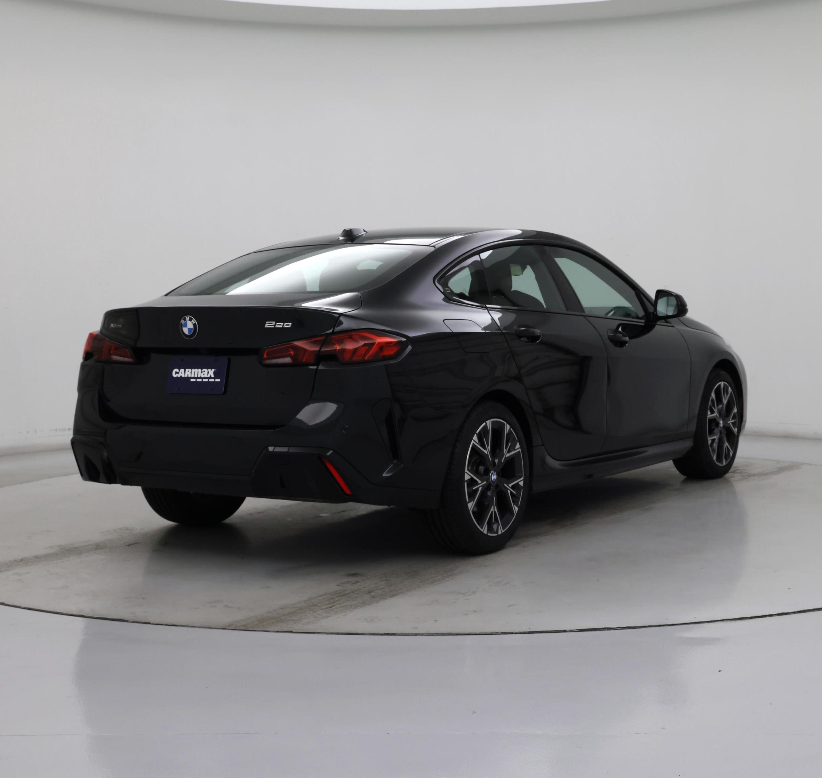 Thumbnail: 2025 BMW 2 Series - 8