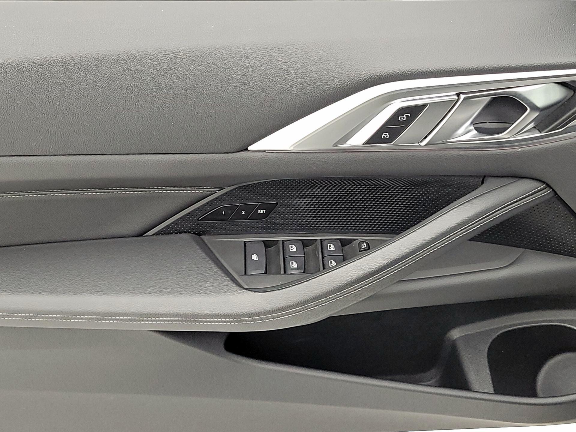 Thumbnail: 2025 BMW 4 Series - 12