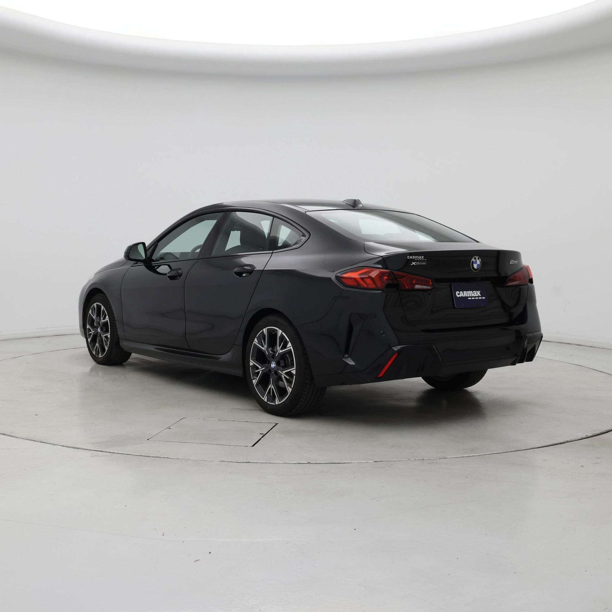 Thumbnail: 2025 BMW 2 Series - 2