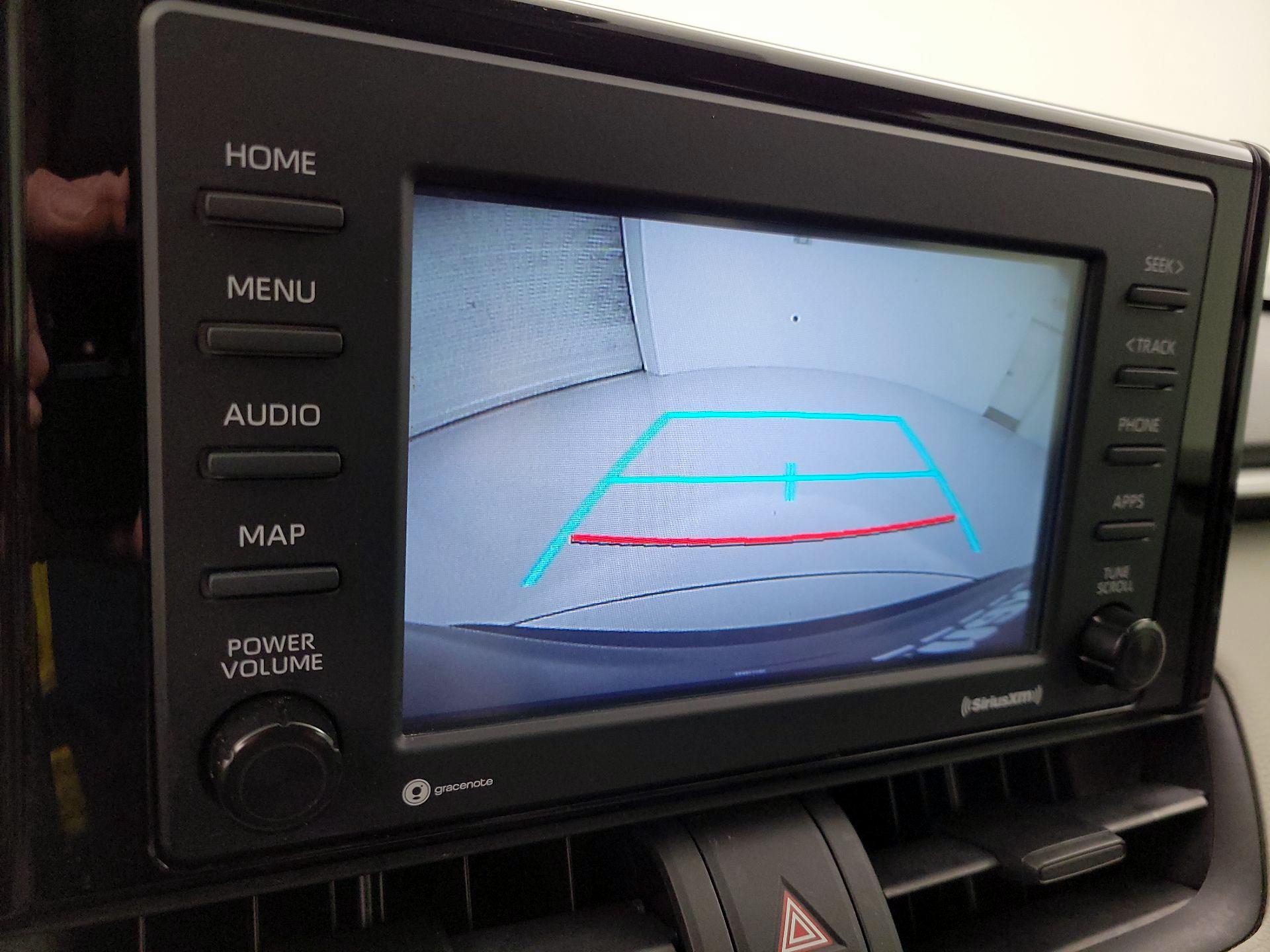 Thumbnail: 2021 Toyota RAV4 - 14