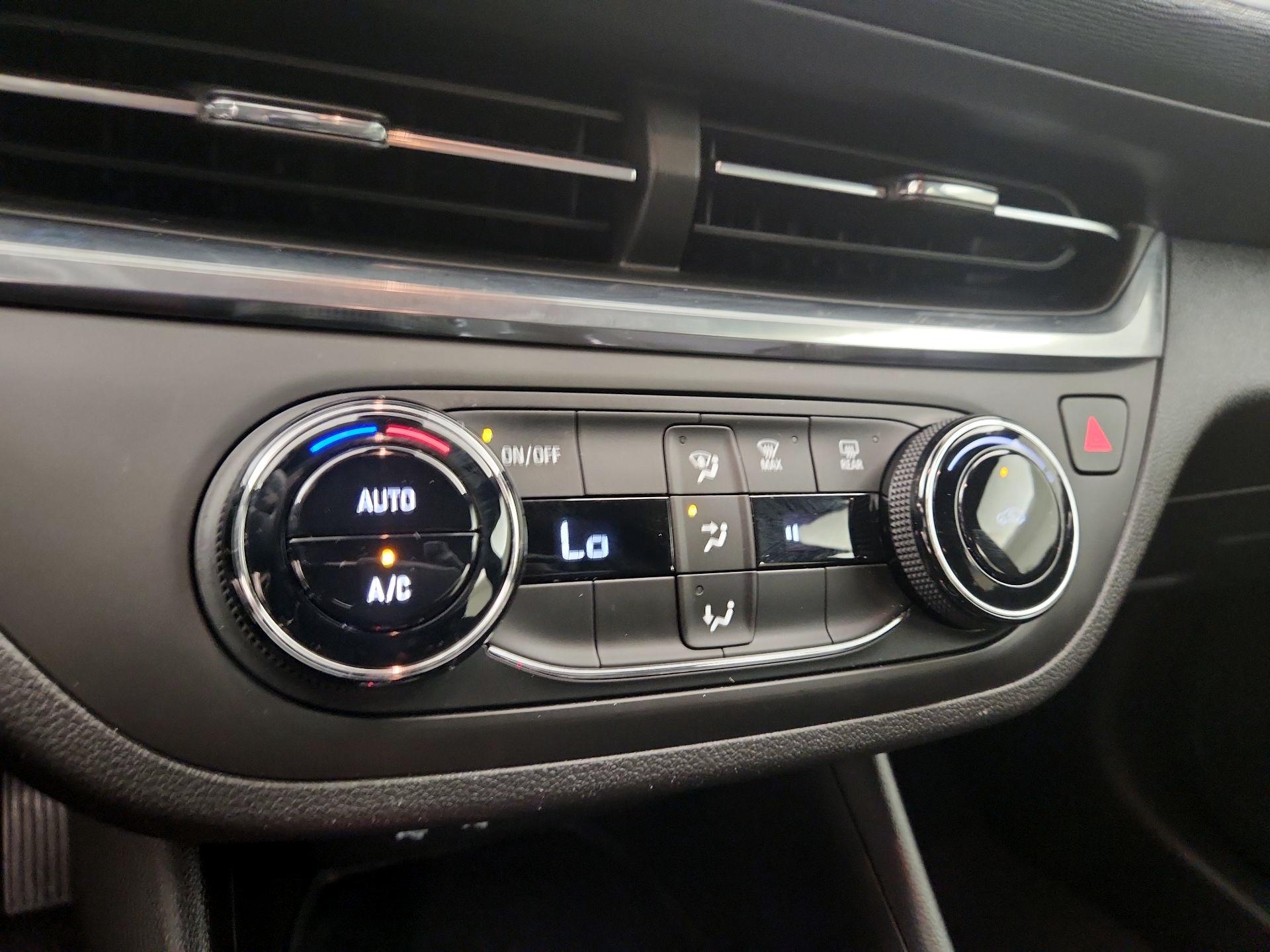 Thumbnail: 2024 Buick Envista - 16