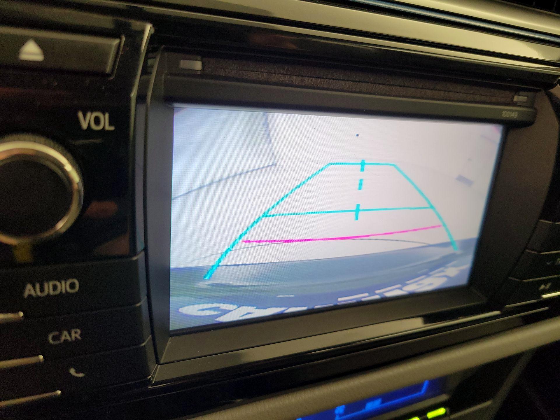 Thumbnail: 2015 Toyota Corolla - 14