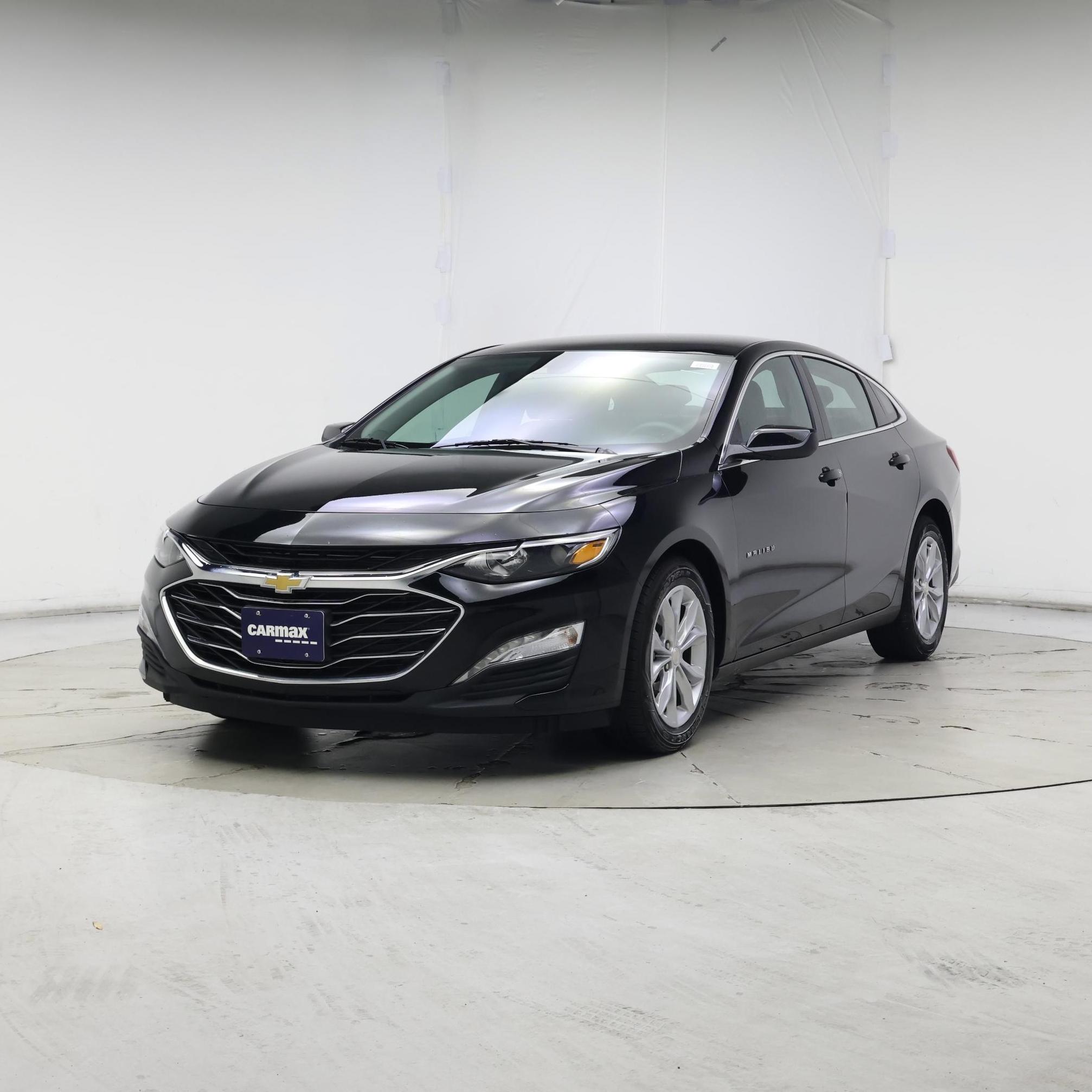 Thumbnail: 2024 Chevrolet Malibu - 4