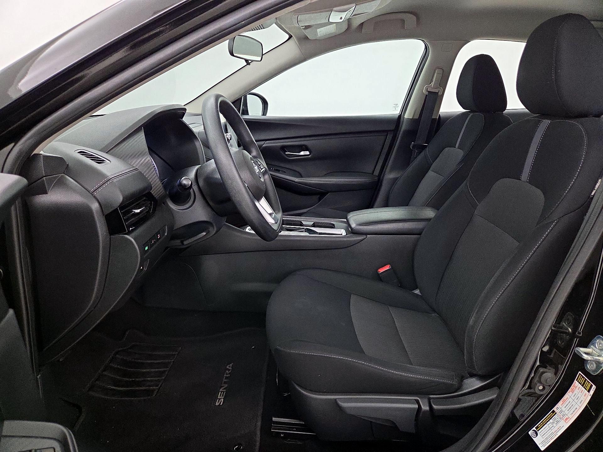 Thumbnail: 2023 Nissan Sentra - 11