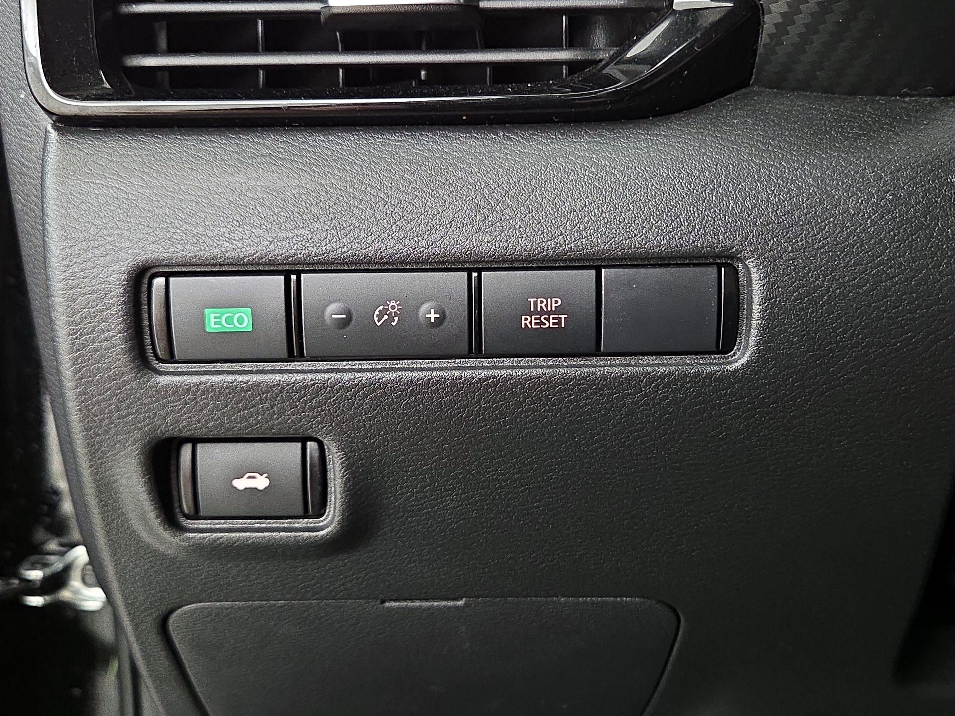 Thumbnail: 2023 Nissan Sentra - 13