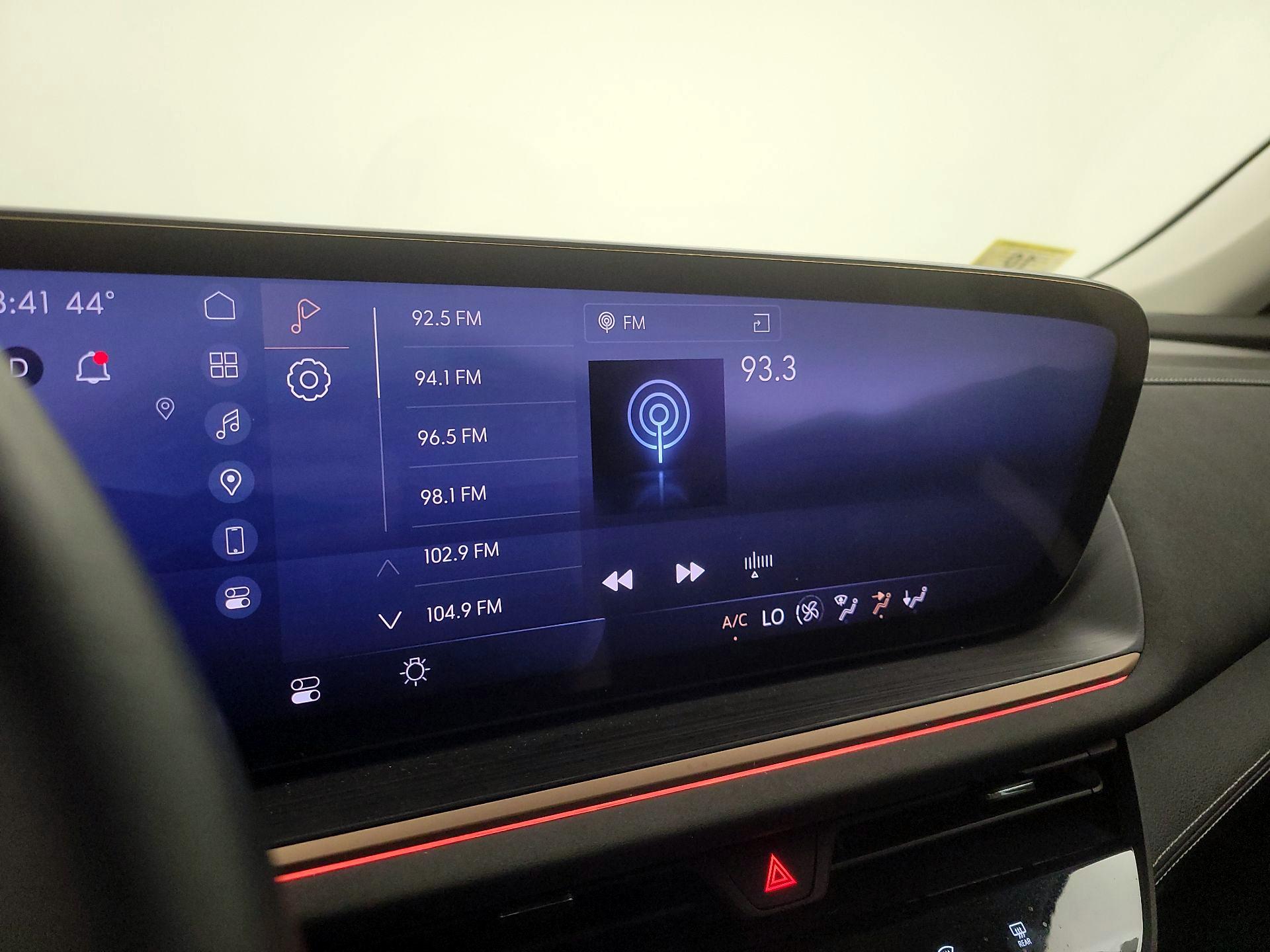 Thumbnail: 2024 Buick Envision - 16