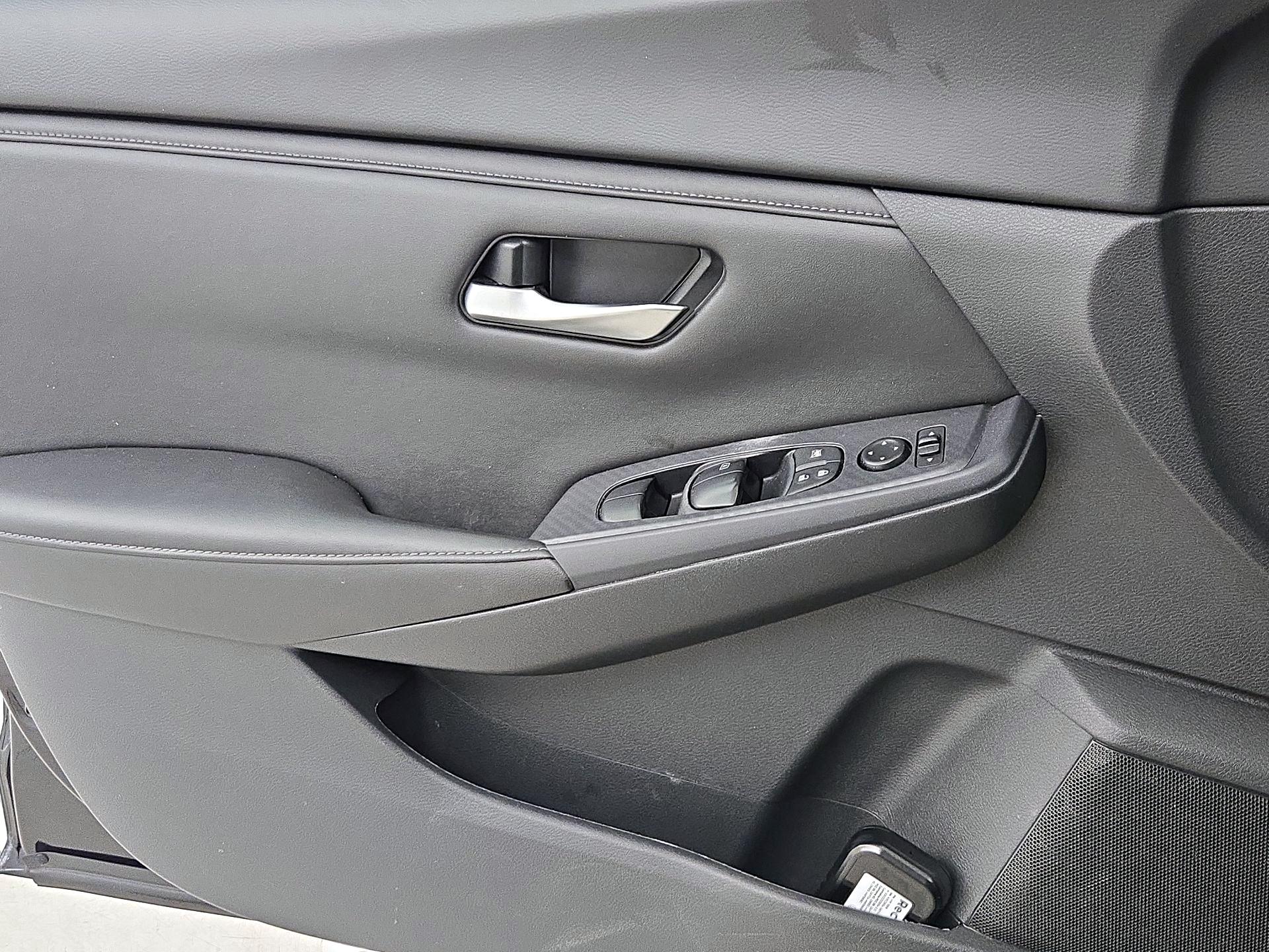 Thumbnail: 2024 Nissan Sentra - 12