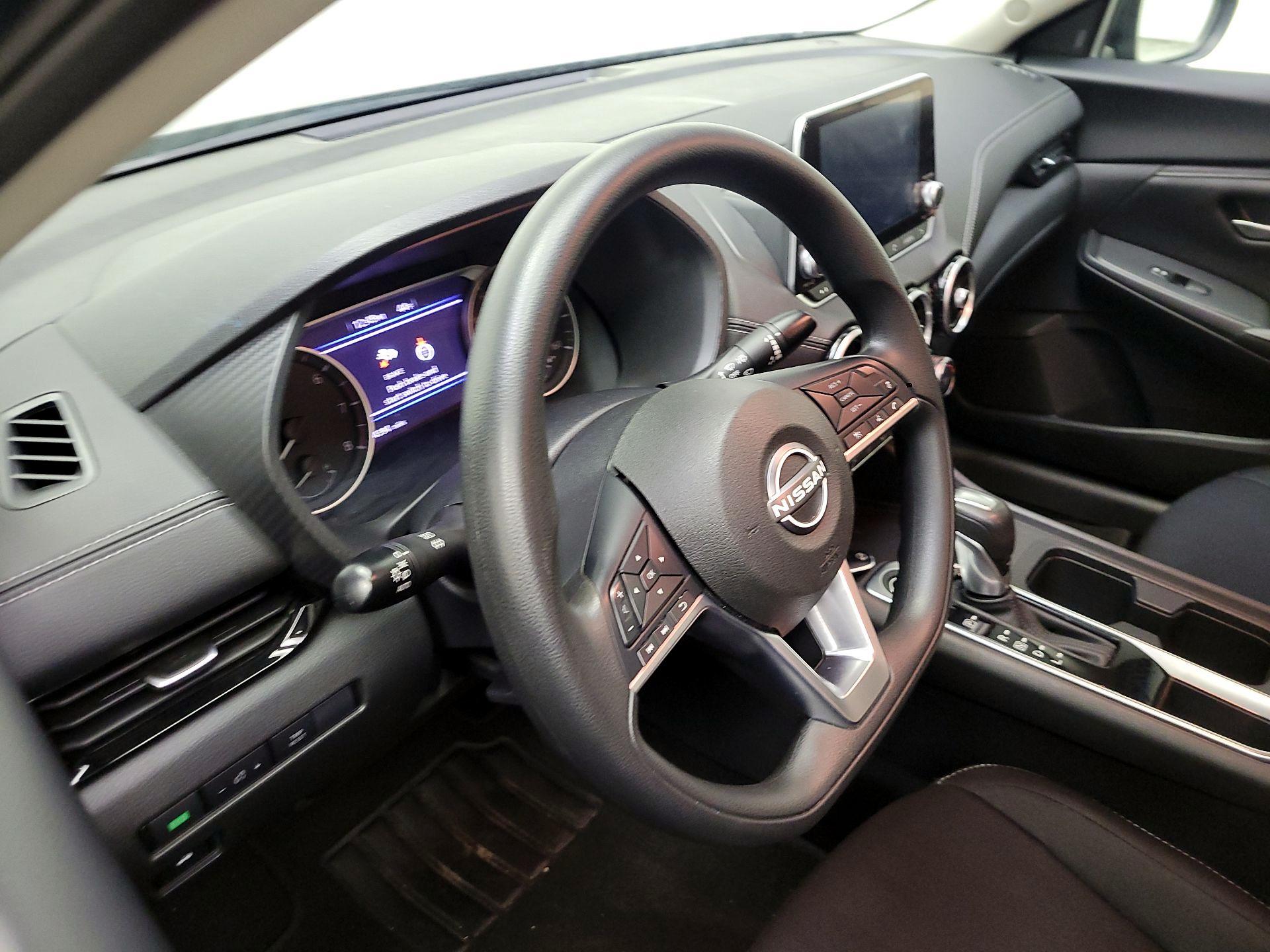 Thumbnail: 2024 Nissan Sentra - 9