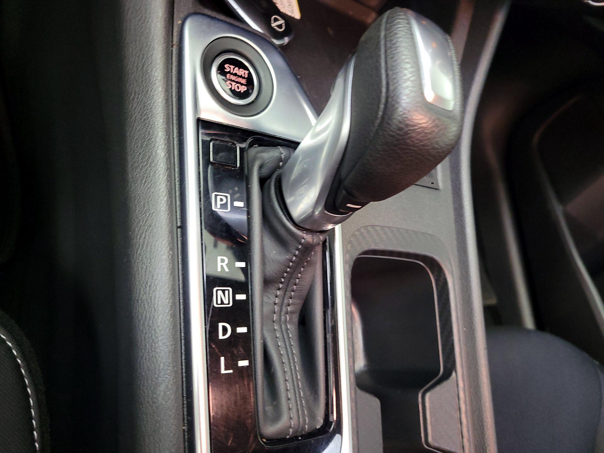 Thumbnail: 2024 Nissan Sentra - 17