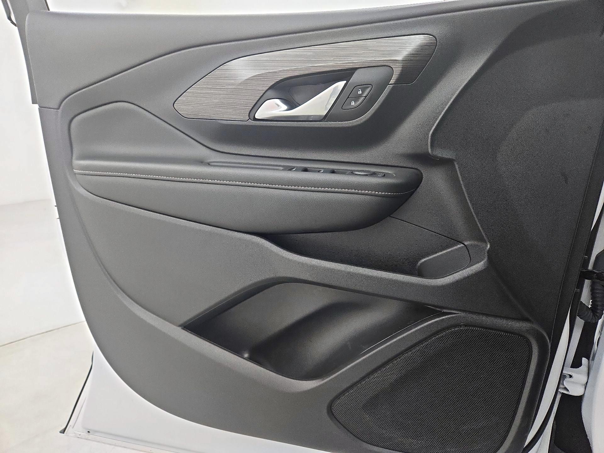 Thumbnail: 2024 GMC Terrain - 12