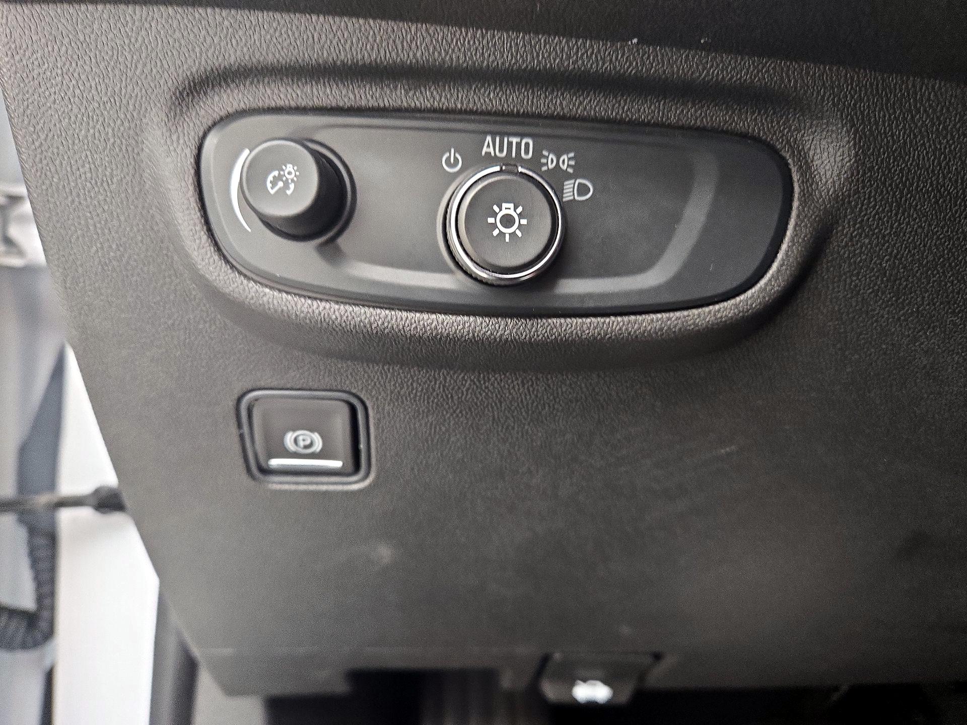 Thumbnail: 2024 GMC Terrain - 13