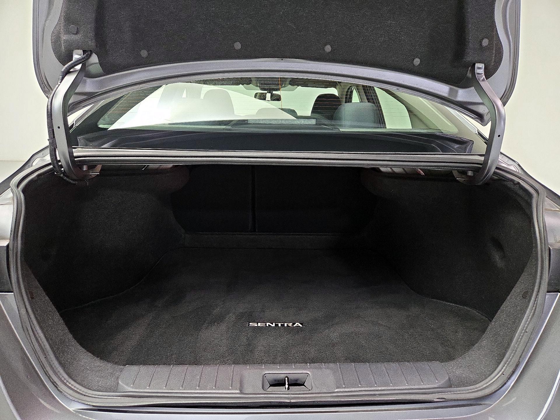 Thumbnail: 2024 Nissan Sentra - 20