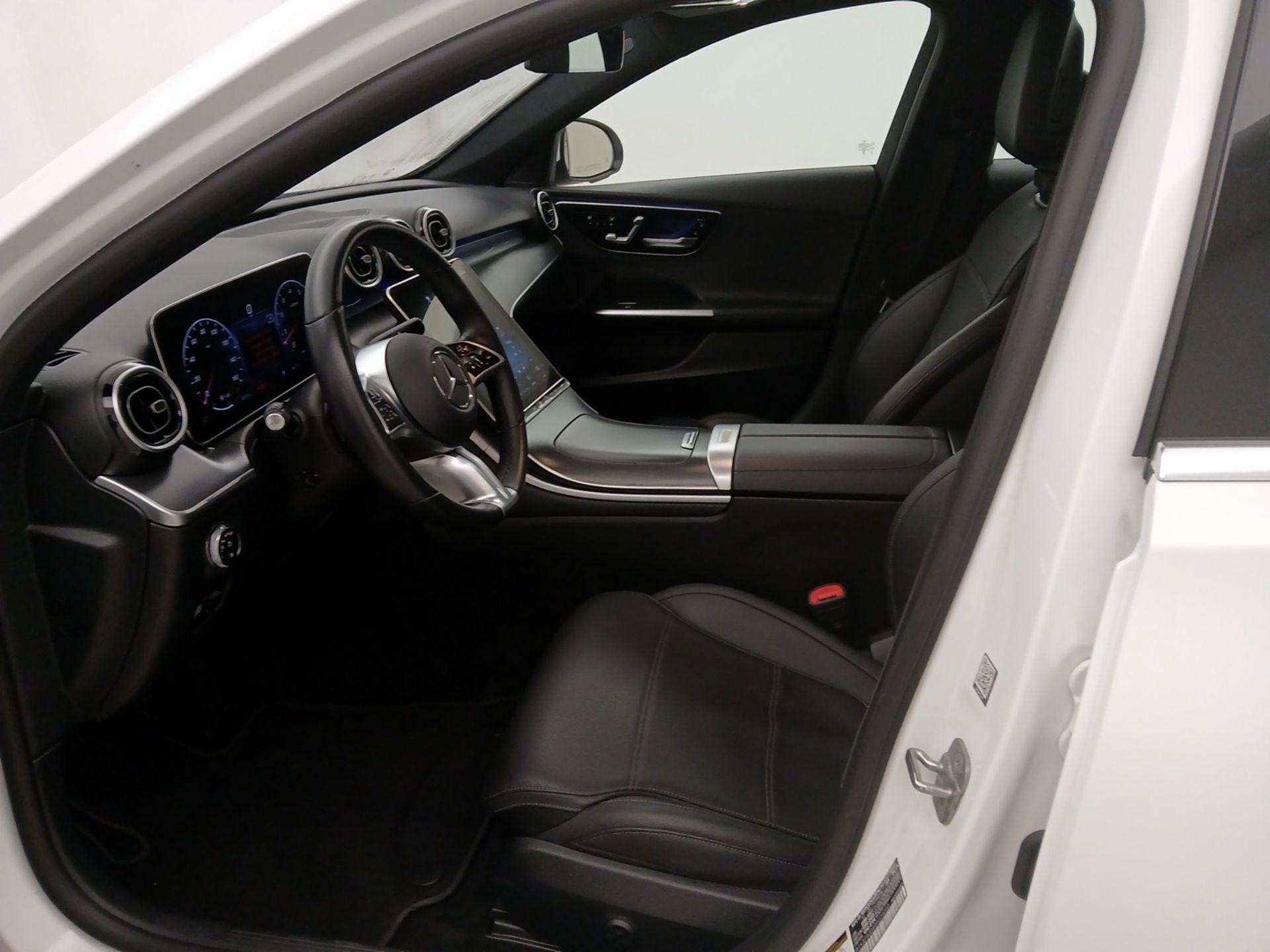 Thumbnail: 2024 Mercedes-Benz C-Class - 11