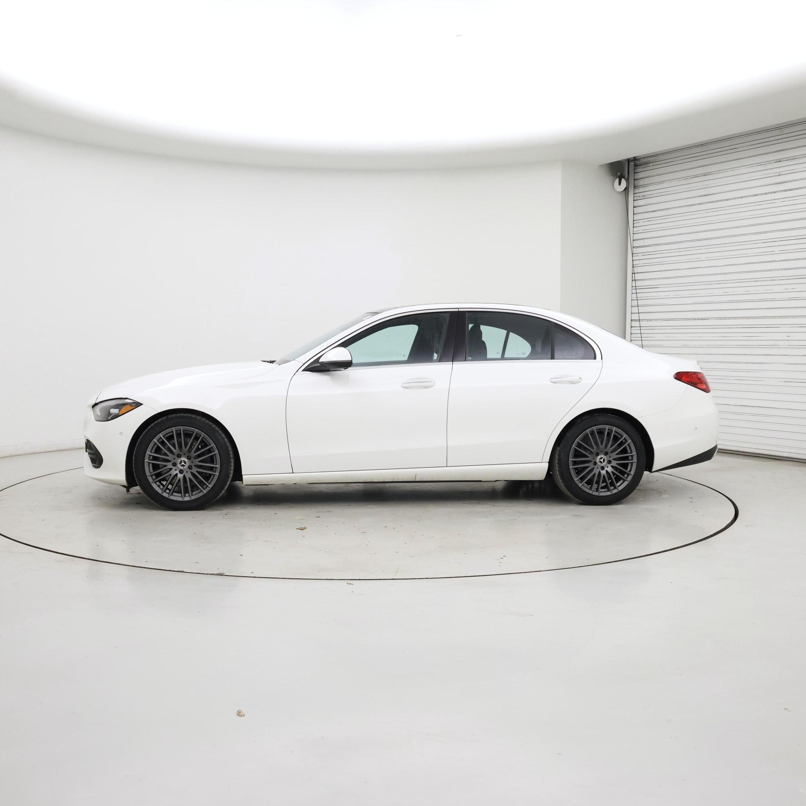 Thumbnail: 2024 Mercedes-Benz C-Class - 3