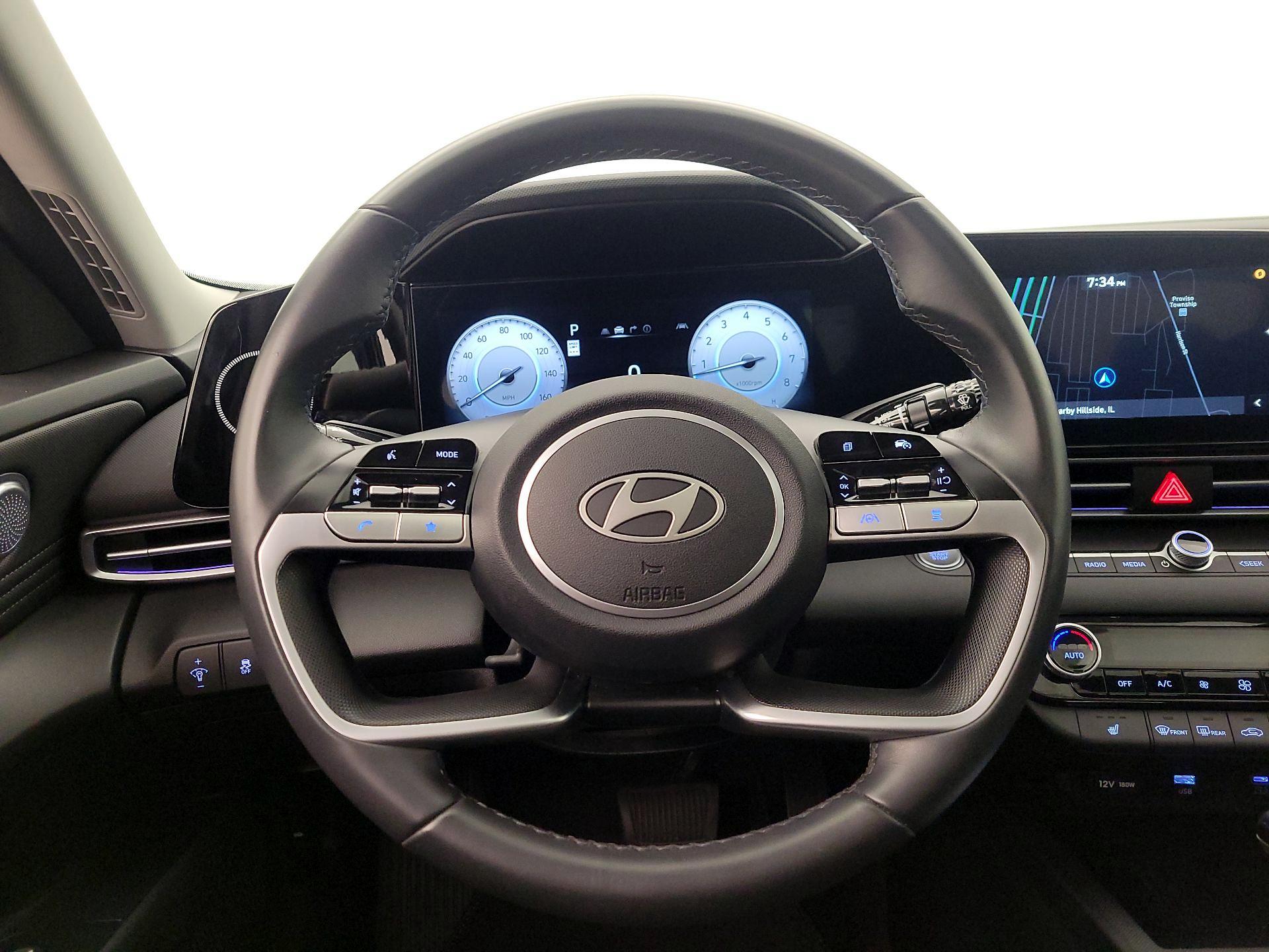 Thumbnail: 2025 Hyundai Elantra - 10