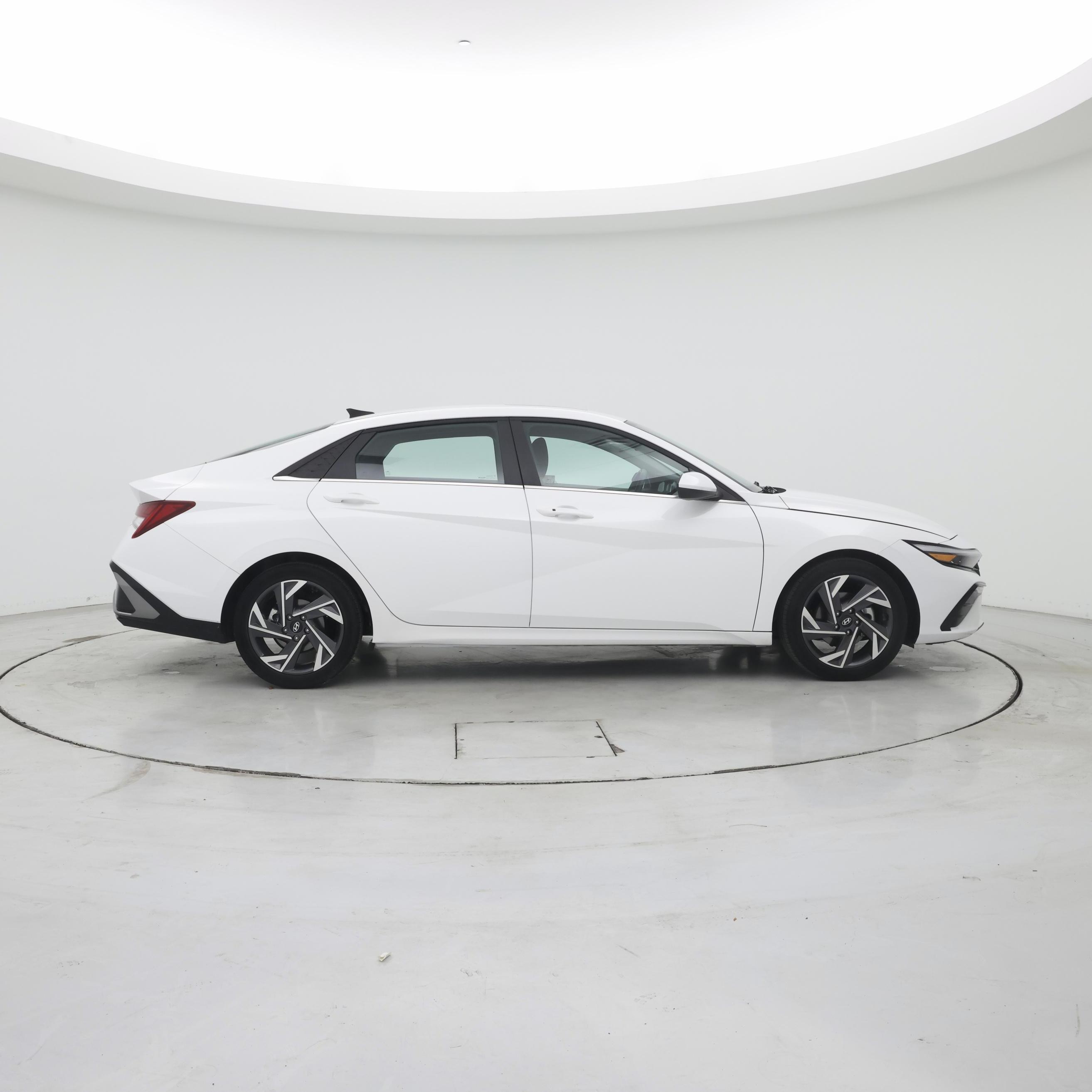 Thumbnail: 2025 Hyundai Elantra - 7