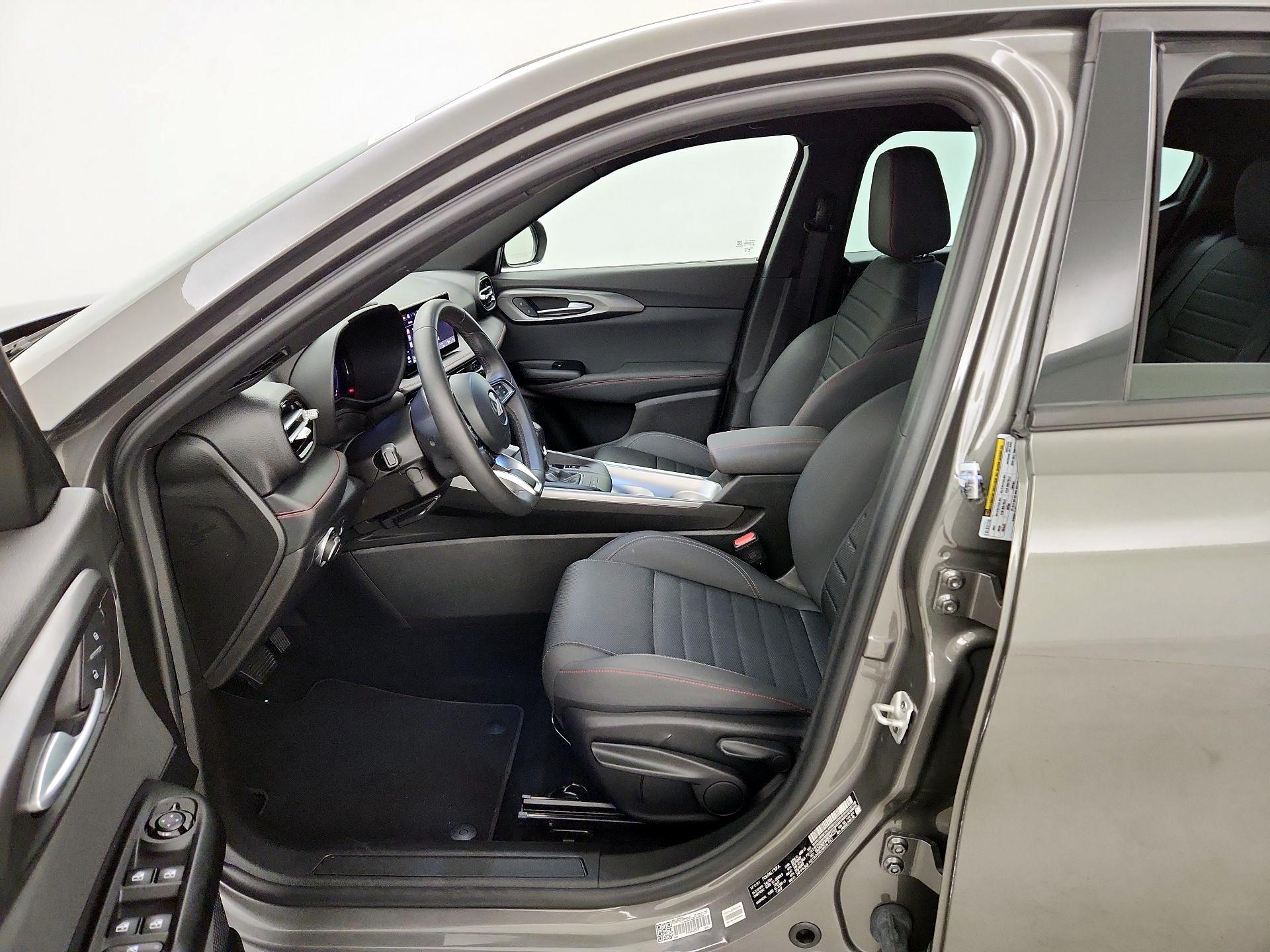 Thumbnail: 2024 Dodge Hornet - 11