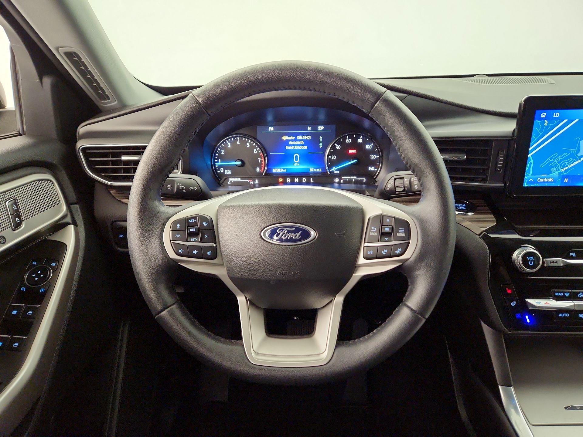 Thumbnail: 2023 Ford Explorer - 10