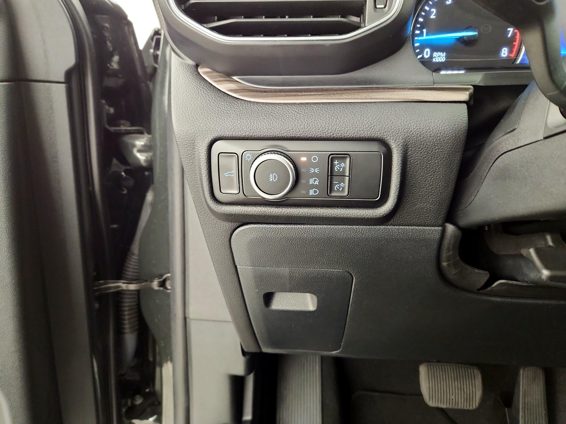 Thumbnail: 2023 Ford Explorer - 13