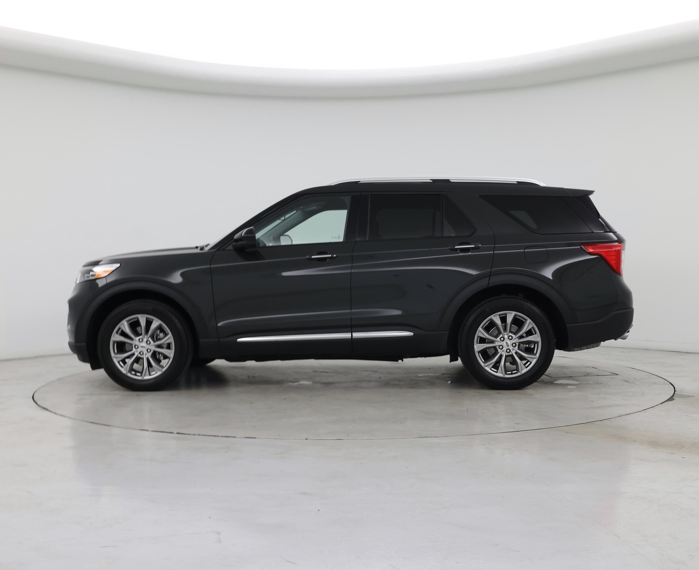 Thumbnail: 2023 Ford Explorer - 3