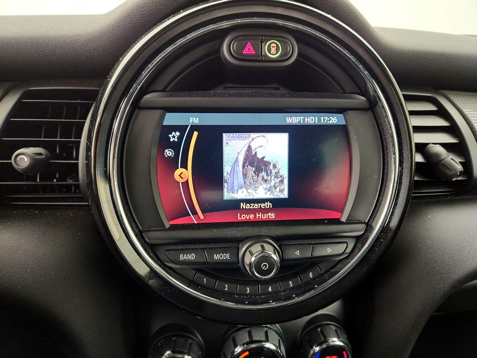 Thumbnail: 2021 MINI Cooper Hardtop - 15