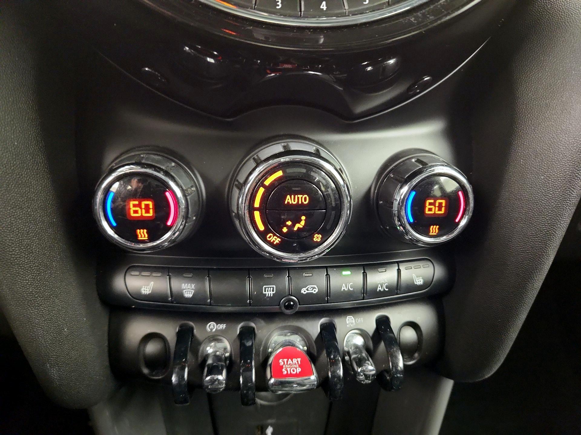 Thumbnail: 2021 MINI Cooper Hardtop - 16