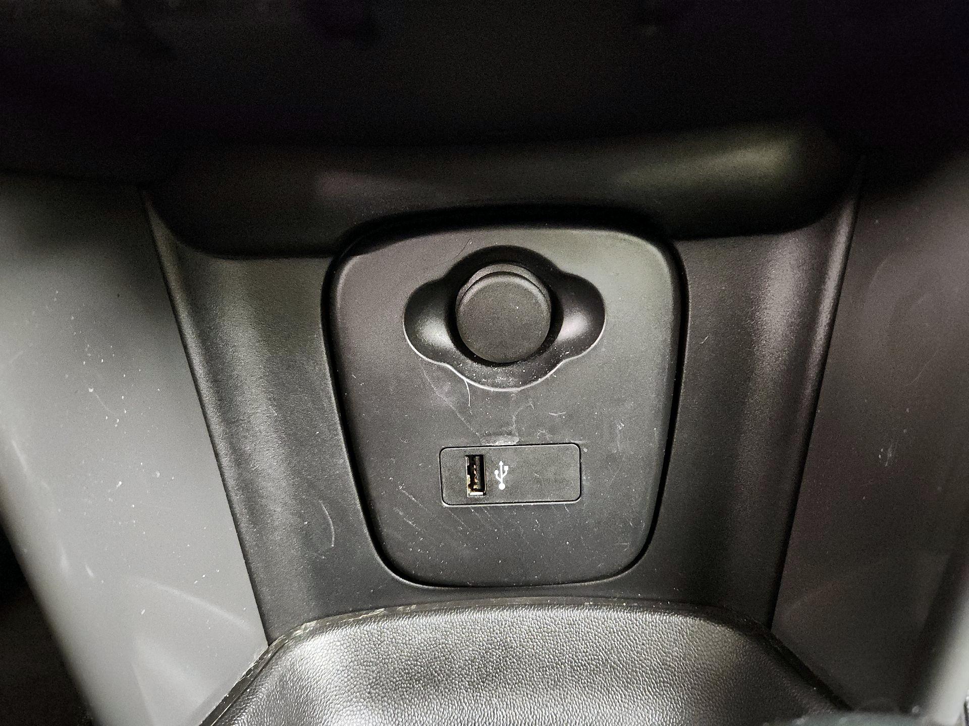 Thumbnail: 2021 MINI Cooper Hardtop - 18