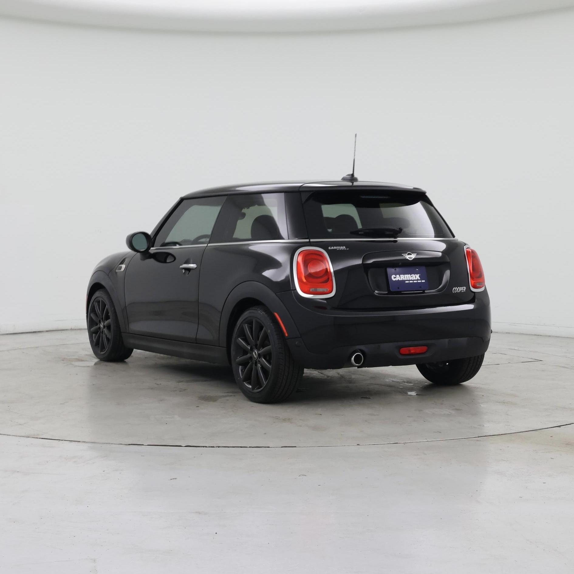 Thumbnail: 2021 MINI Cooper Hardtop - 2