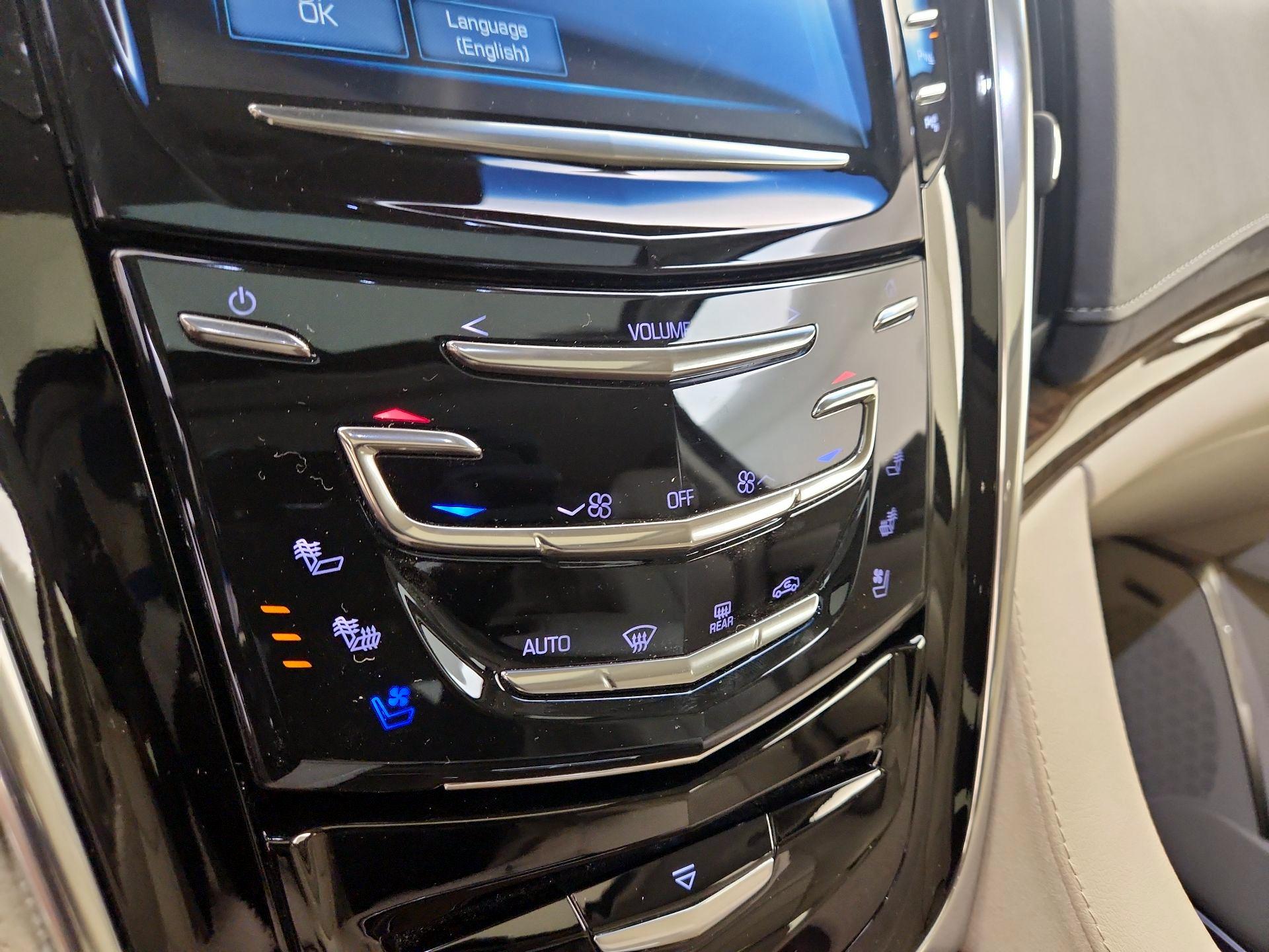 Thumbnail: 2018 Cadillac Escalade - 17