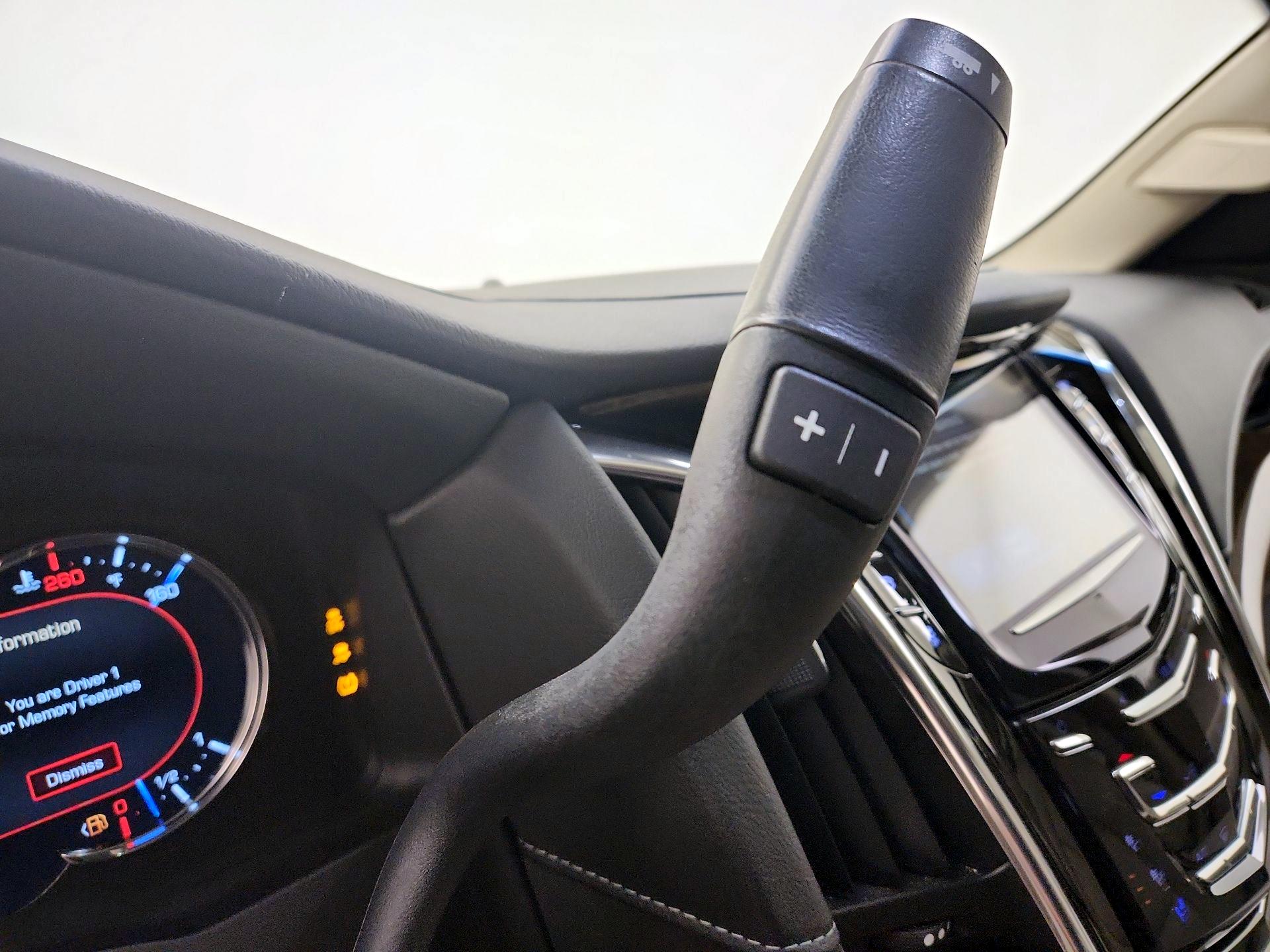 Thumbnail: 2018 Cadillac Escalade - 18