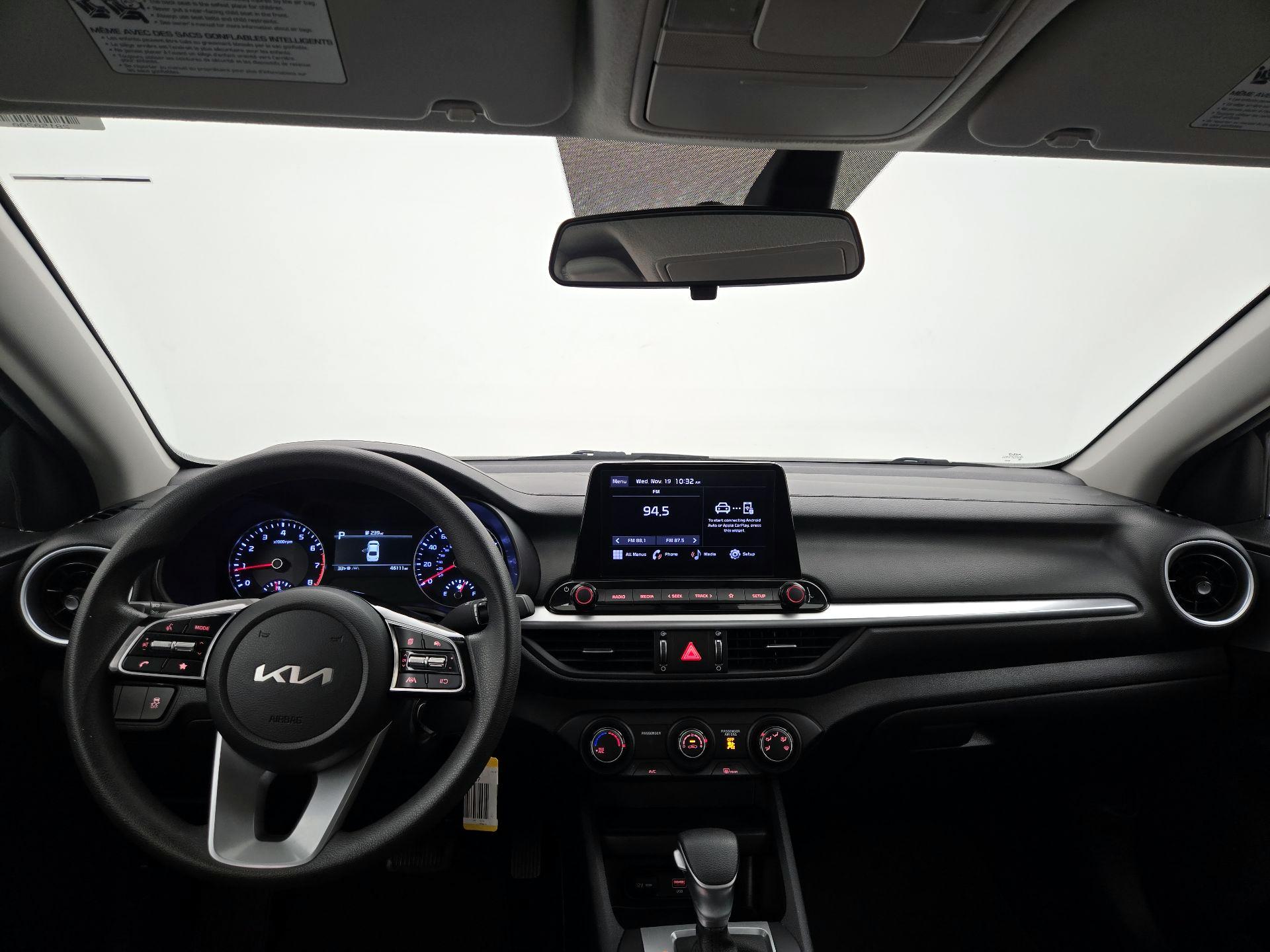 Thumbnail: 2024 Kia Forte - 9