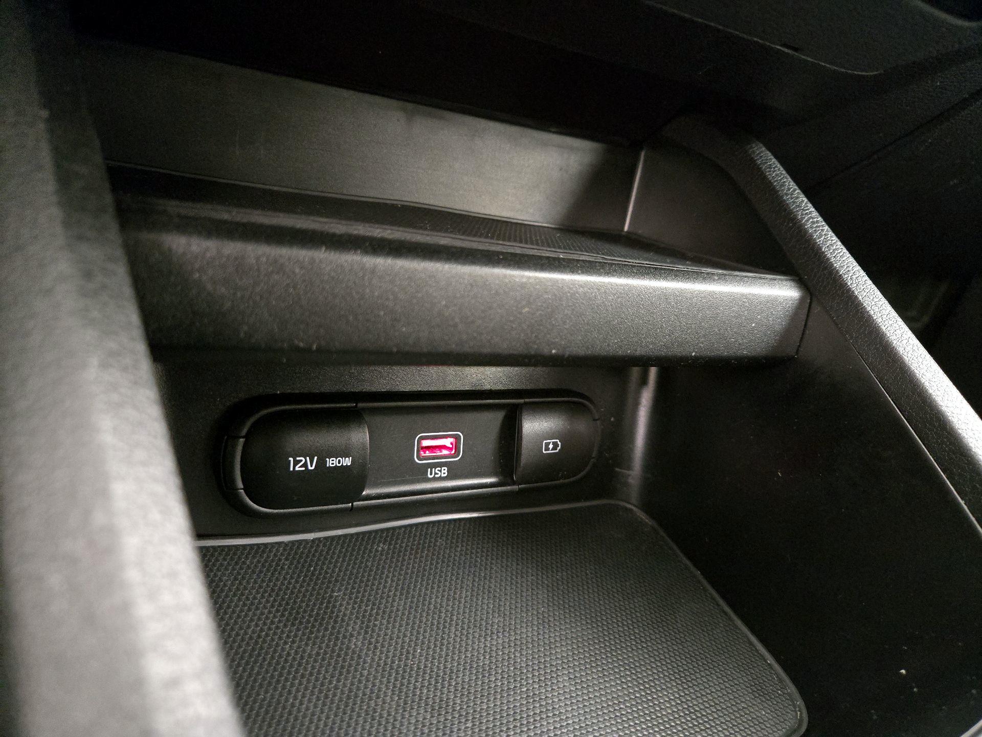 Thumbnail: 2024 Kia Forte - 18