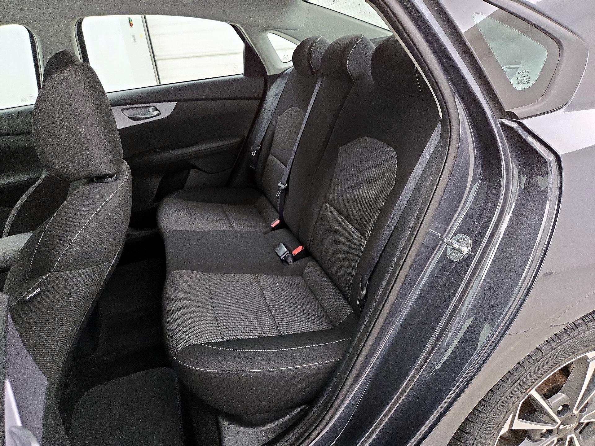 Thumbnail: 2024 Kia Forte - 19