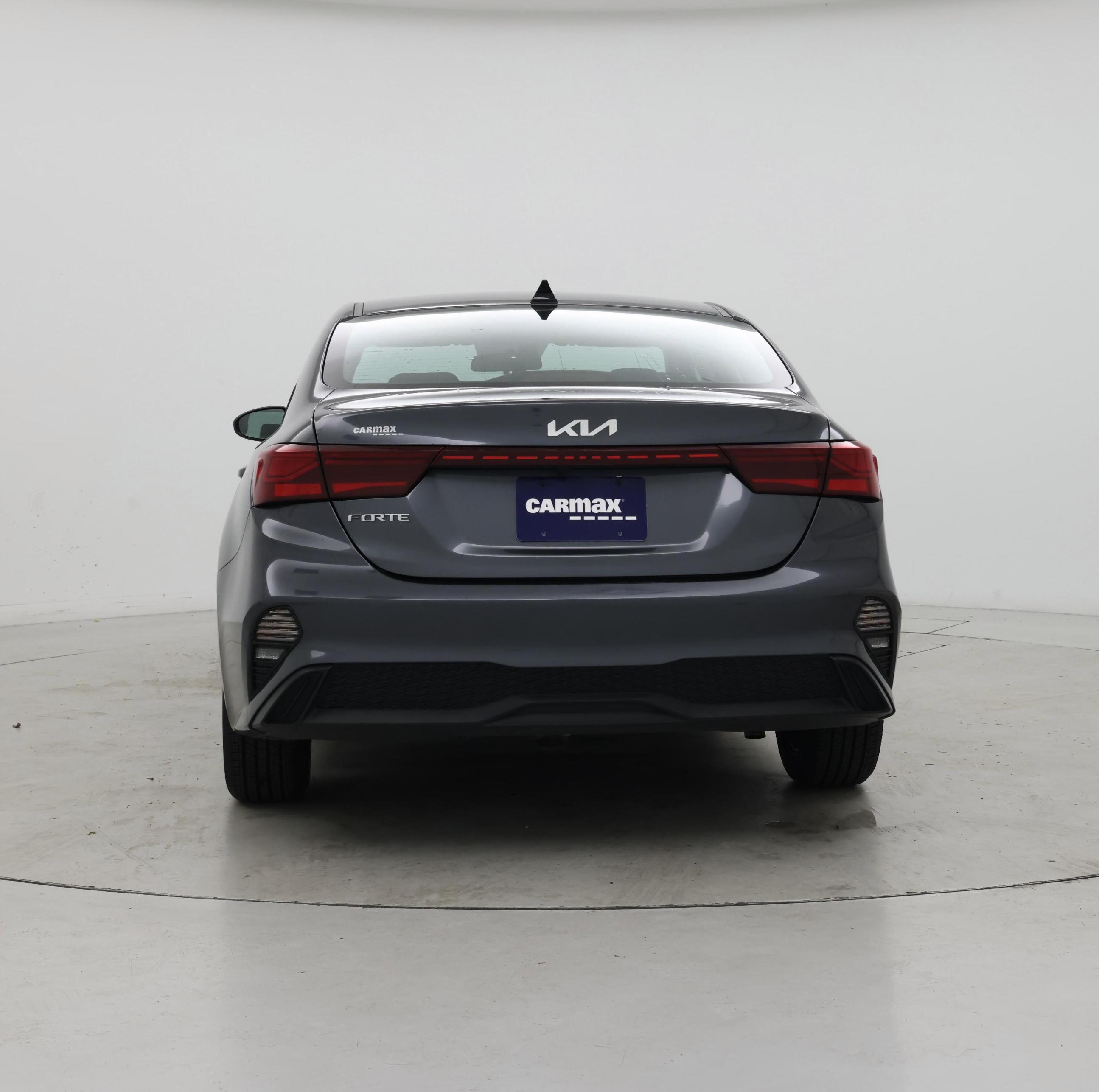 Thumbnail: 2024 Kia Forte - 6